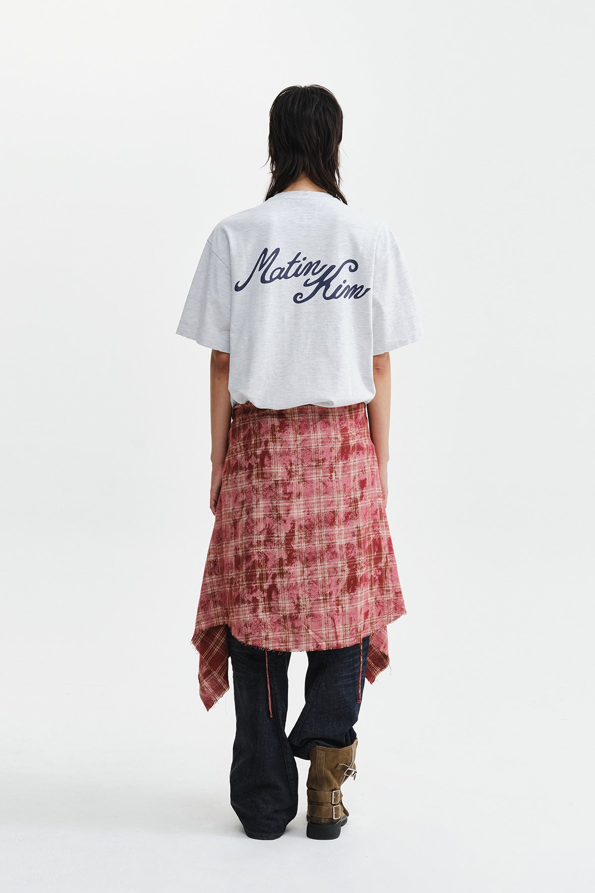 Matin Kim - Calligraphy Back Logo Pocket Top (Light Grey) product image 9 | TRAB K-Fashion Australia
