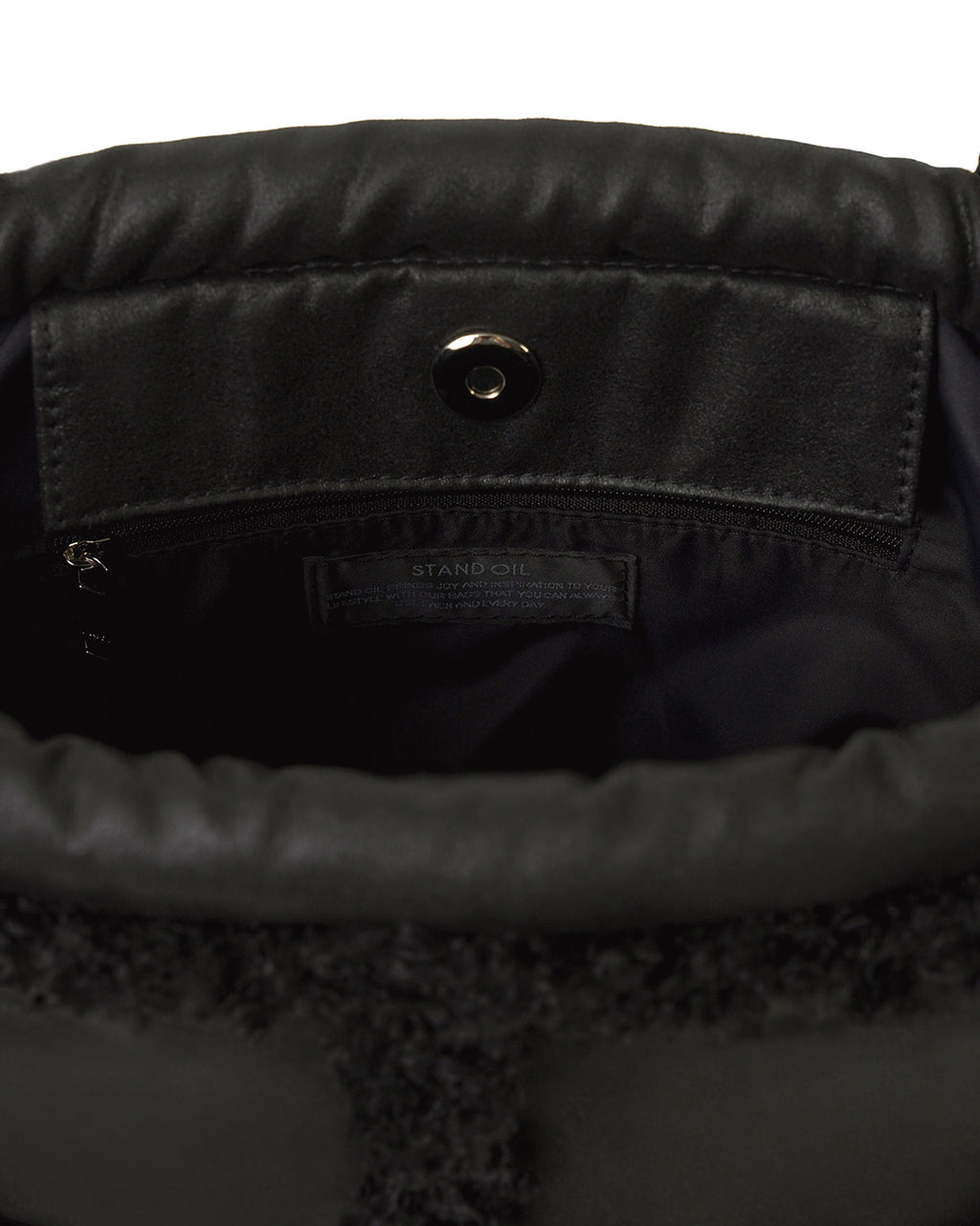 Stand Oil - Bubble Bag Mini (Fur Black) product image 6 | TRAB K-Fashion Australia