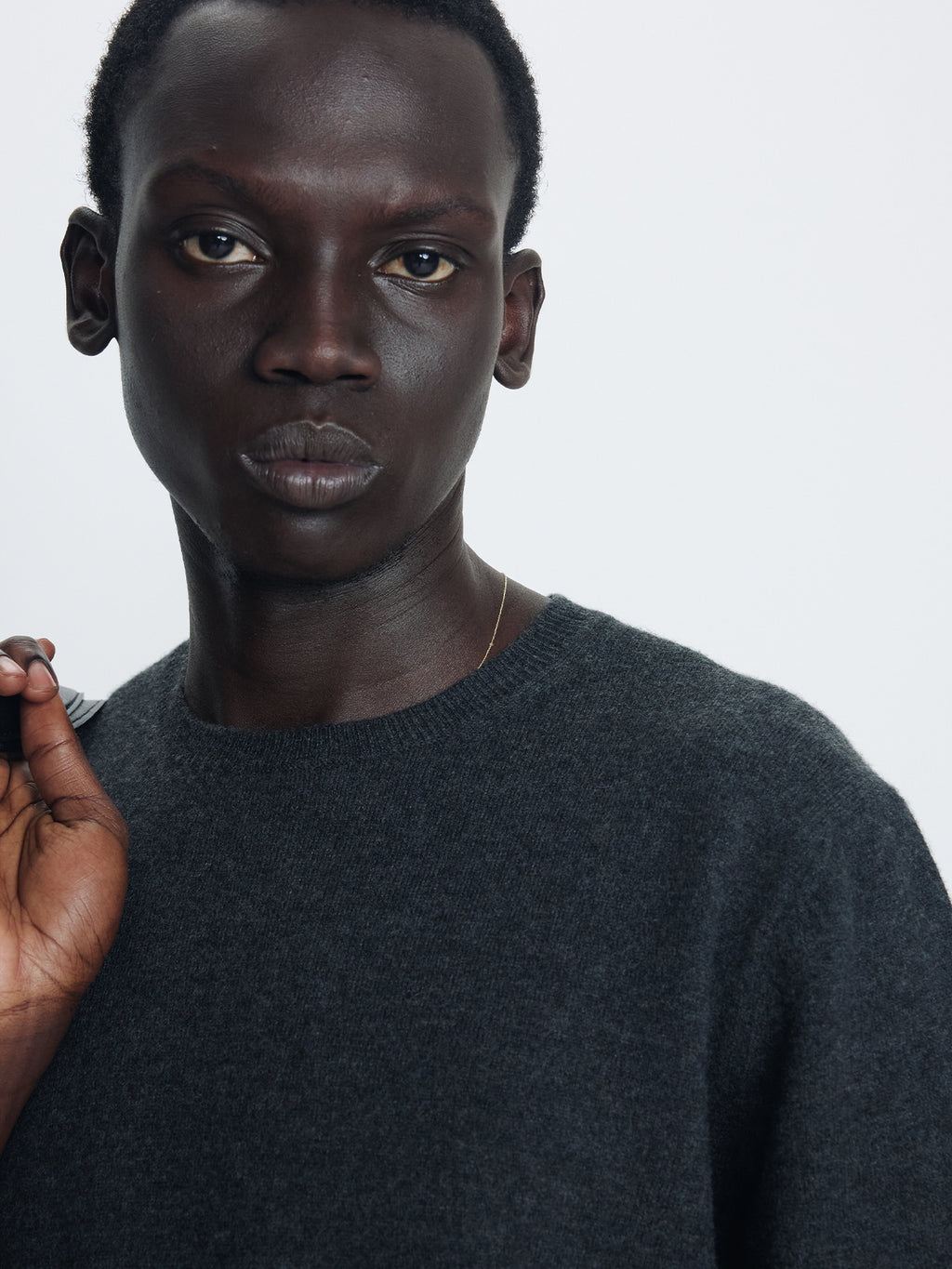 Tonywack - Super Fine Merino Wool Crew-Neck Knit (Charcoal) product image 6 | TRAB K-Fashion Australia