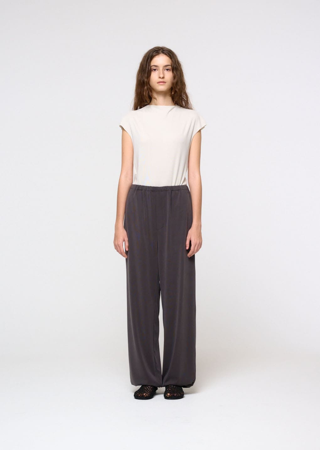 Amomento - Easy Banding Pants (Charcoal) product image 5 | TRAB K-Fashion Australia