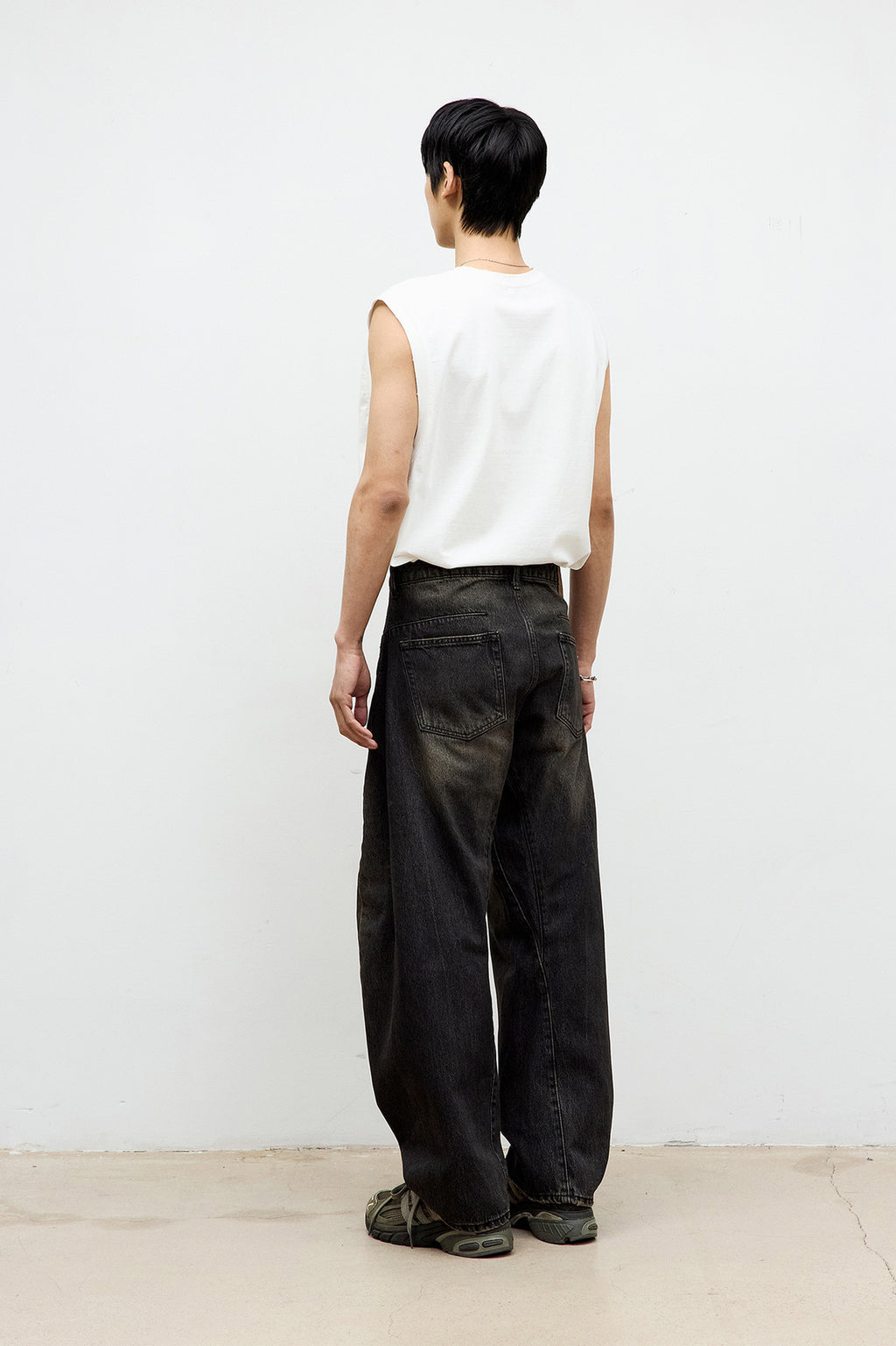 Coor - Distressed Cotton Sleeveless (White) product image 4 | TRAB K-Fashion Australia