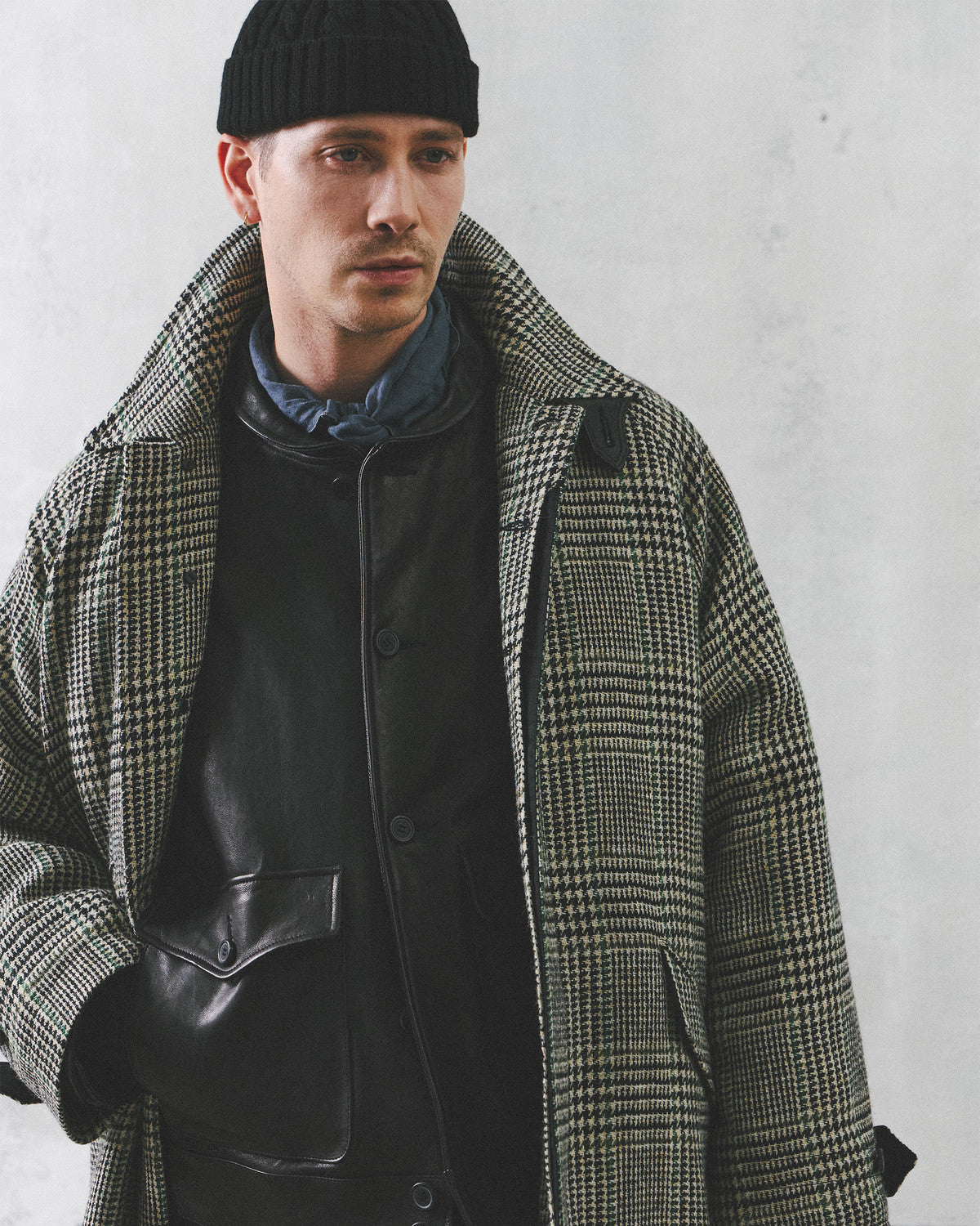 Eastlogue - Highland Balmacaan Coat (Black & Beige Wool Check) product image 1 | TRAB K-Fashion Australia