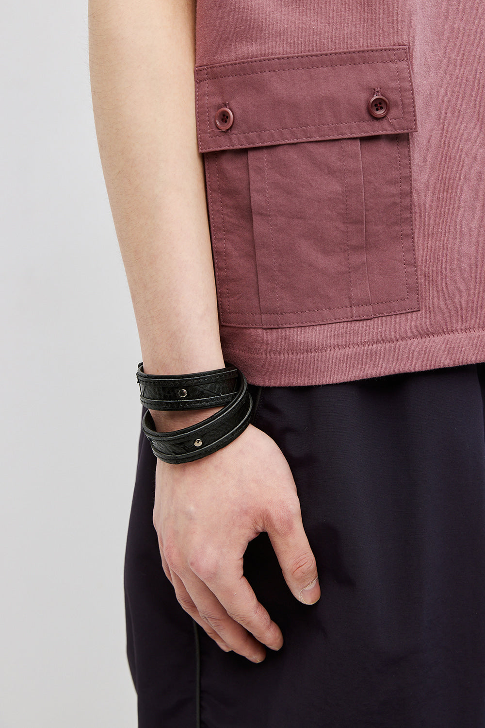 Hatchingroom - Leather Bracelet Slash Black (OC) product image 3 | TRAB K-Fashion Australia