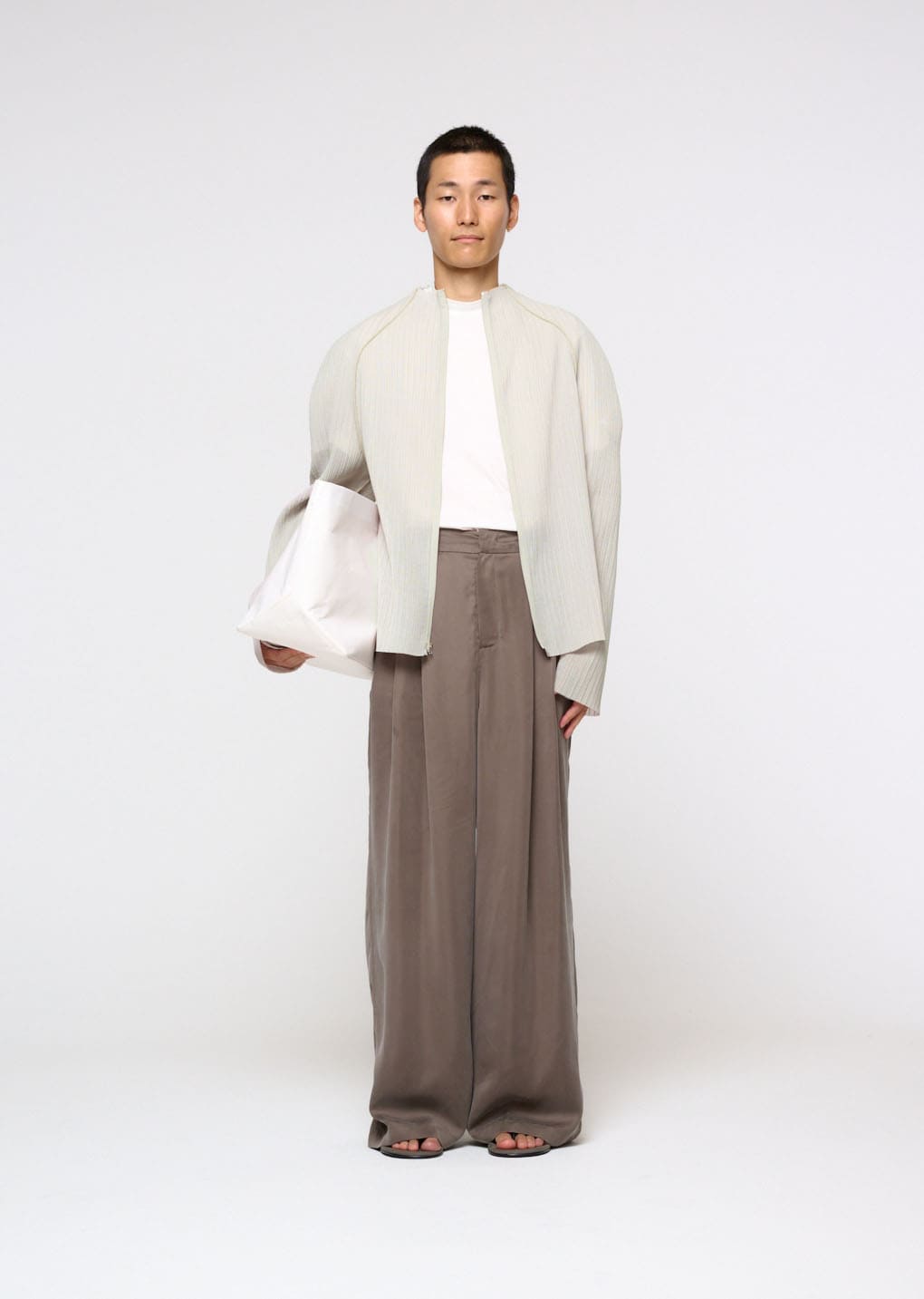 Amomento - [Pre-Order] Pleats Zip Up Jumper (Beige) product image 2 | TRAB K-Fashion Australia