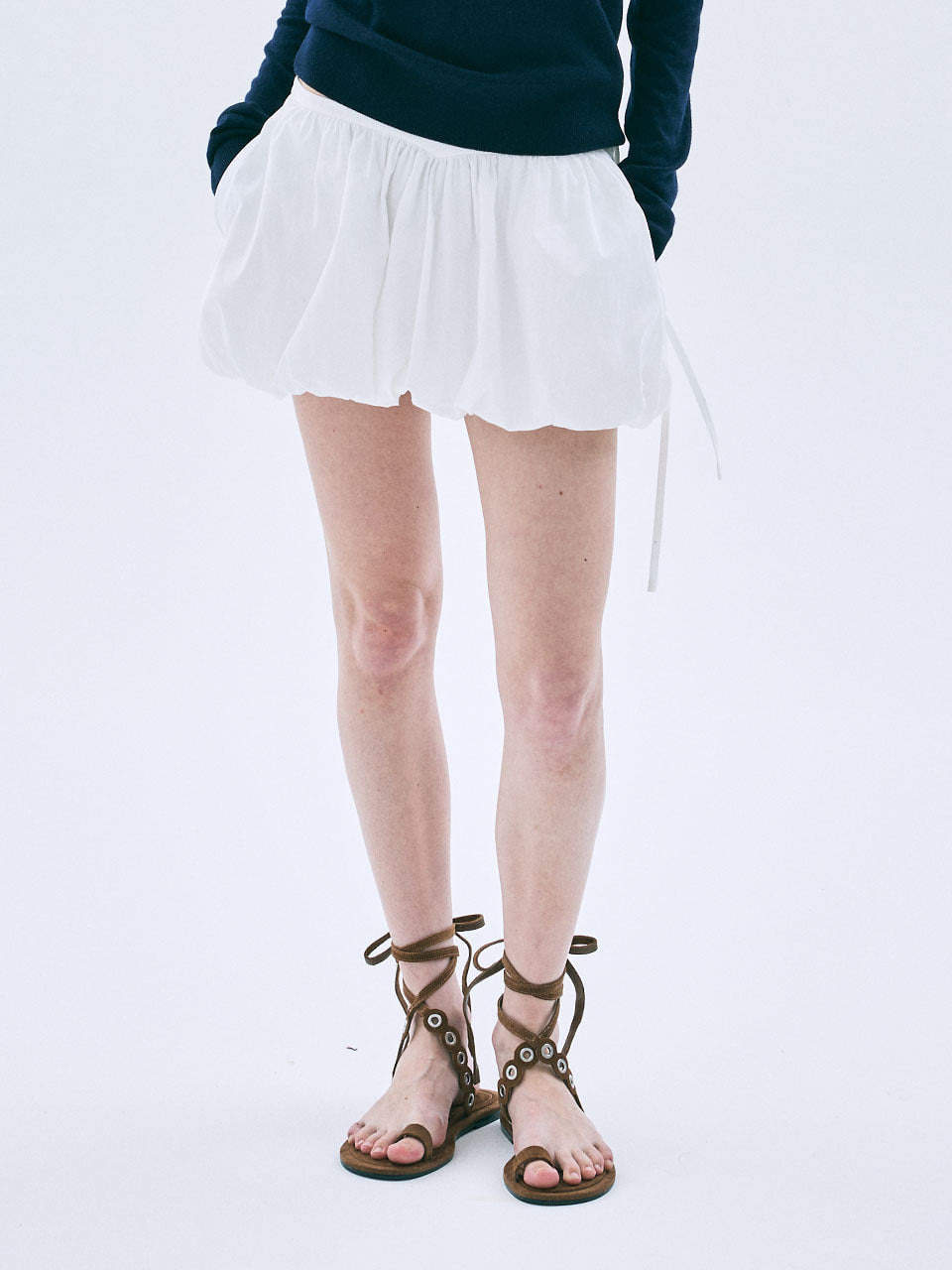 Mardi Mercredi - Cotton Balloon Mini Skirt (White) product image 1 | TRAB K-Fashion Australia