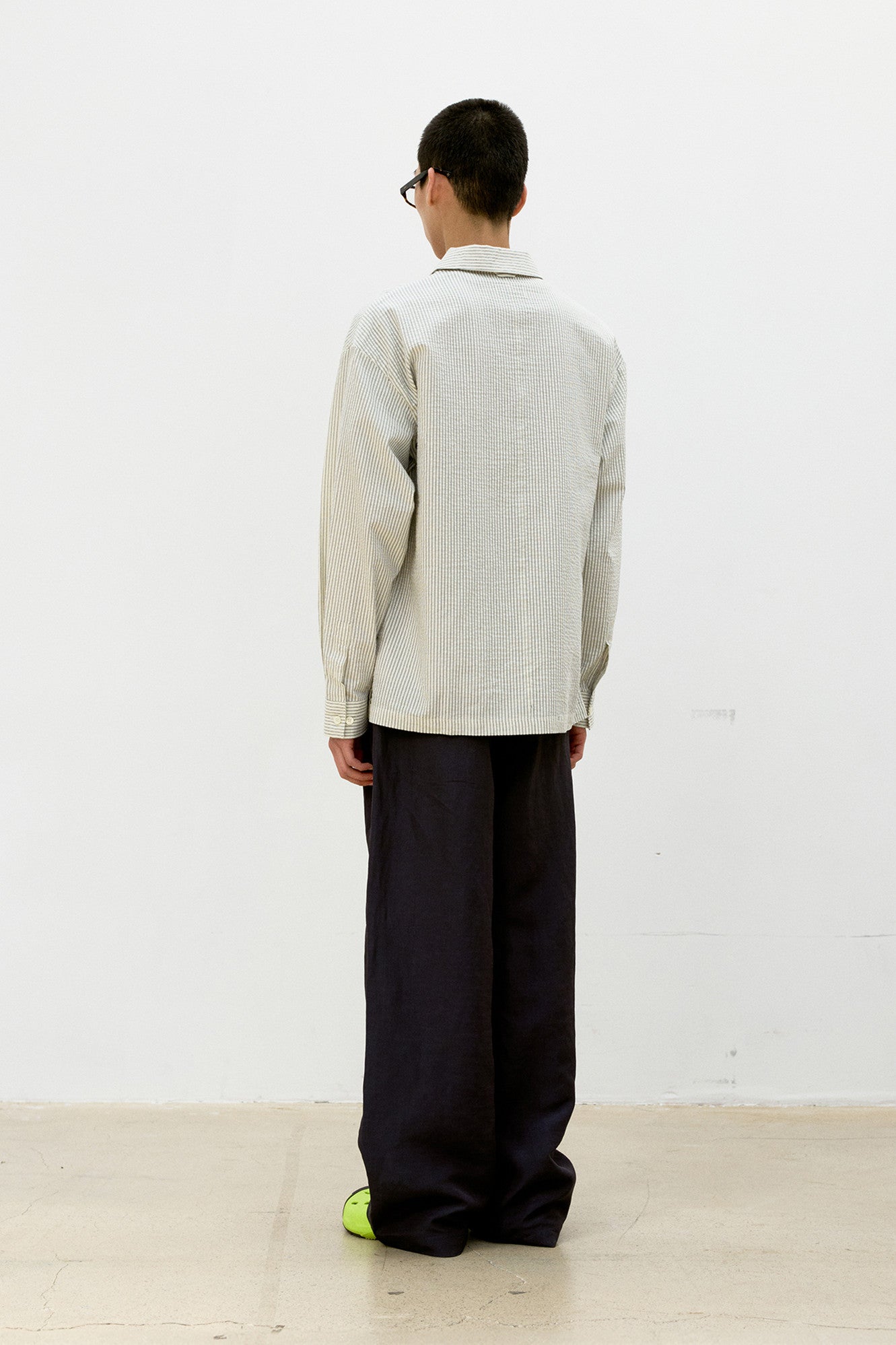 Coor - Classy Oversized Two-Tuck Trousers (Dark Navy) product image 4 | TRAB K-Fashion Australia