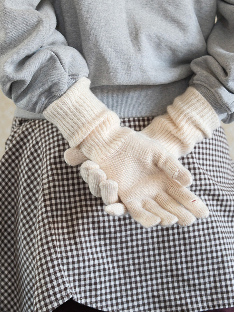 Kijun - Studded Logo Wool Gloves (6Colors) product image 1 | TRAB K-Fashion Australia