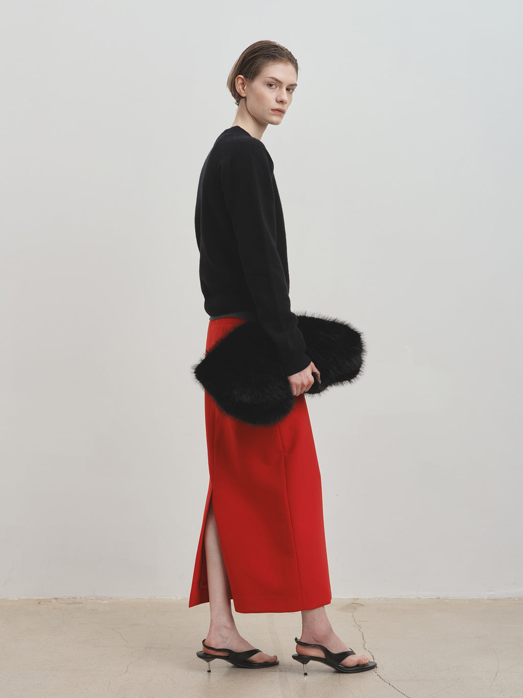 Tonywack - Cropped V-Neck Wool Sweater (Black) product image 1 | TRAB K-Fashion Australia