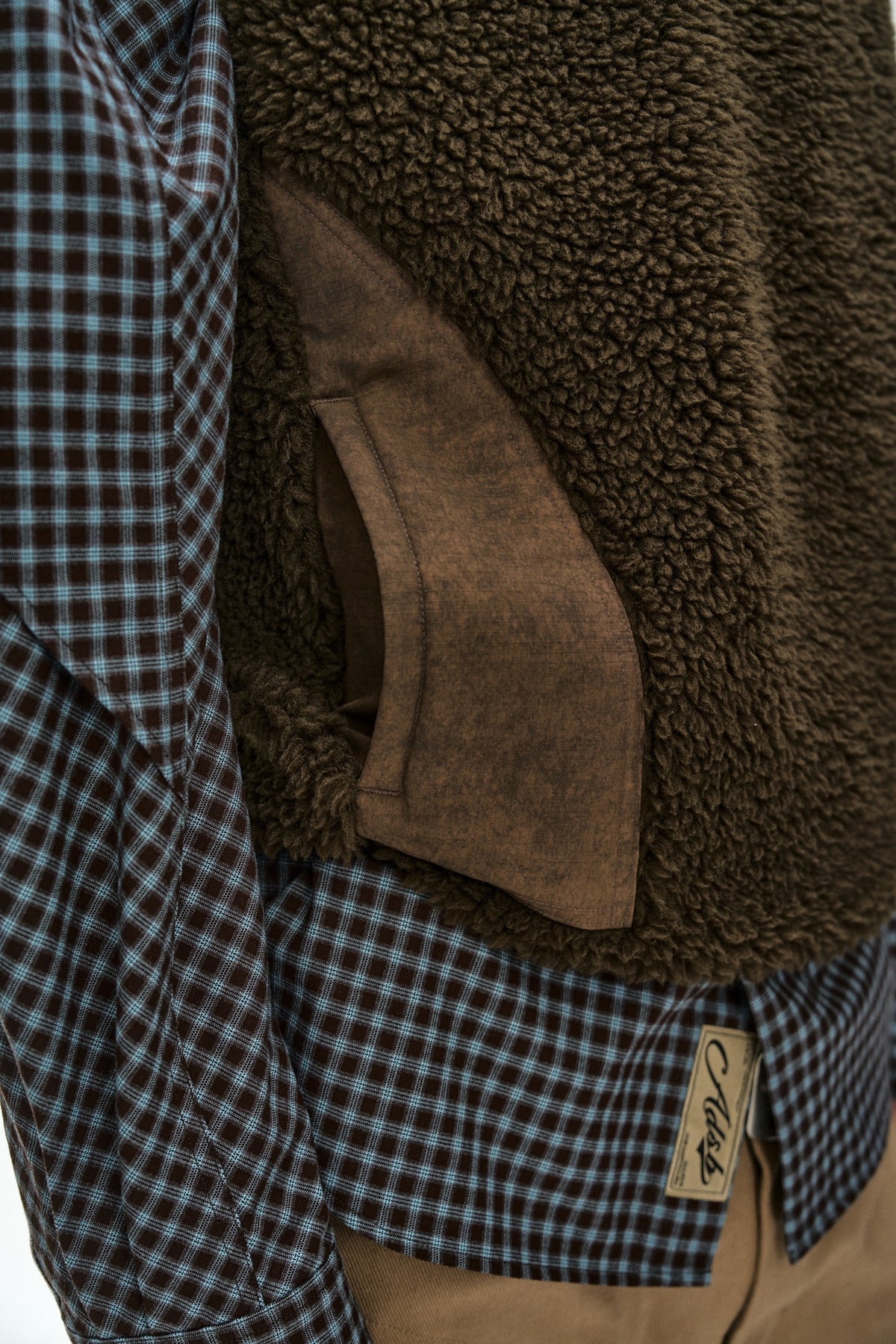 Andersson Bell - Sorano Patchwork Fleece Vest (Taupe) product image 6 | TRAB K-Fashion Australia