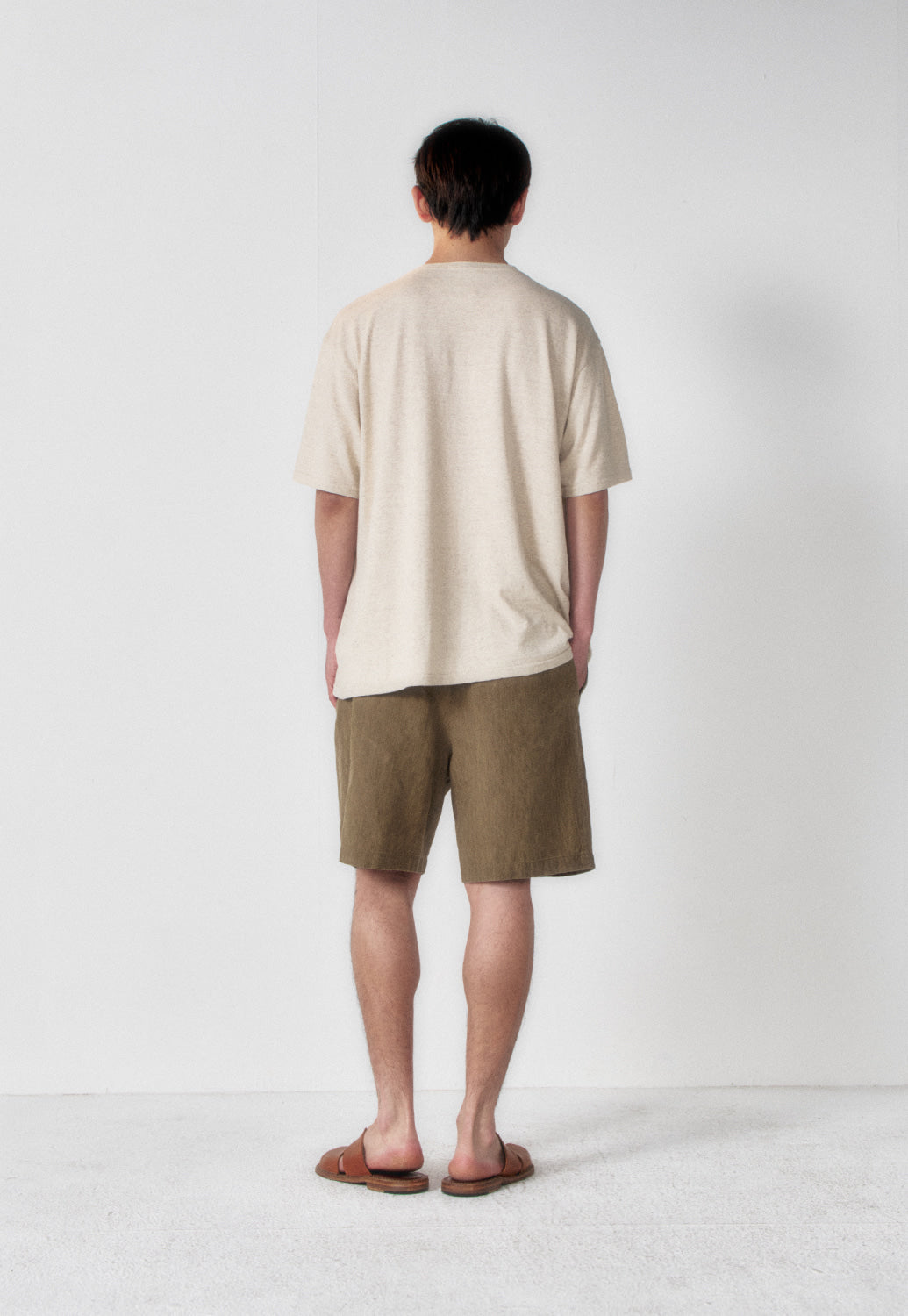Art if acts - Washed Linen Two Tuck Shorts (Khaki Beige) product image 4 | TRAB K-Fashion Australia