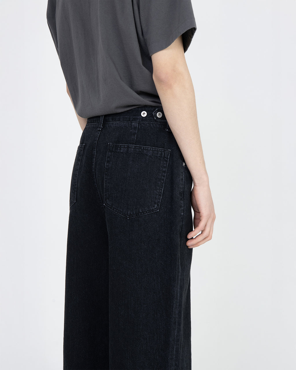 Brownyard - Straight Denim (Washed Black) product image 4 | TRAB K-Fashion Australia