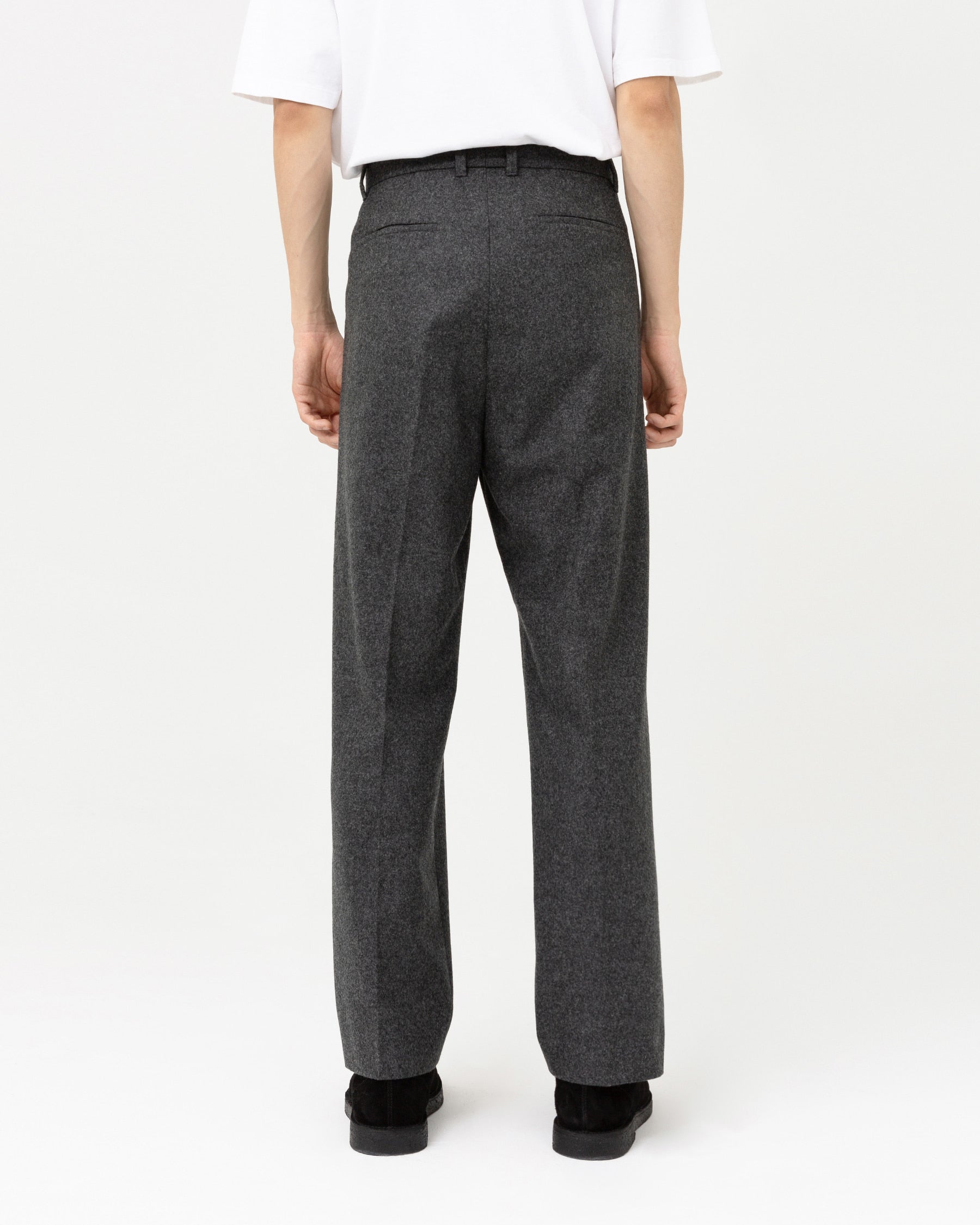 Brownyard - Pure Wool One Tuck Trouser (Charcoal) product image 2 | TRAB K-Fashion Australia