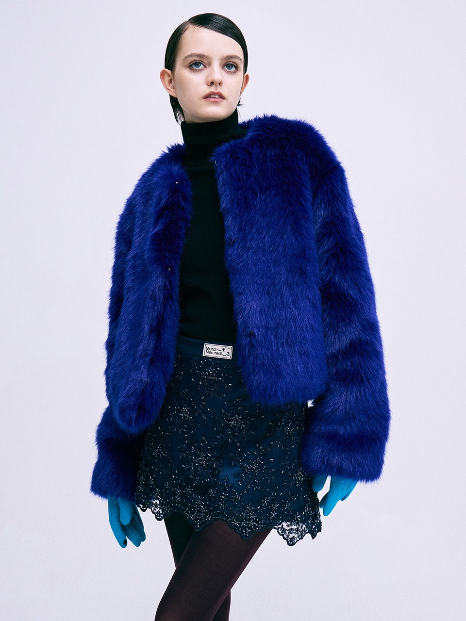 Mardi Mercredi - Faux Fur Cropped Jacket Round Neck (Blue) product image 1 | TRAB K-Fashion Australia