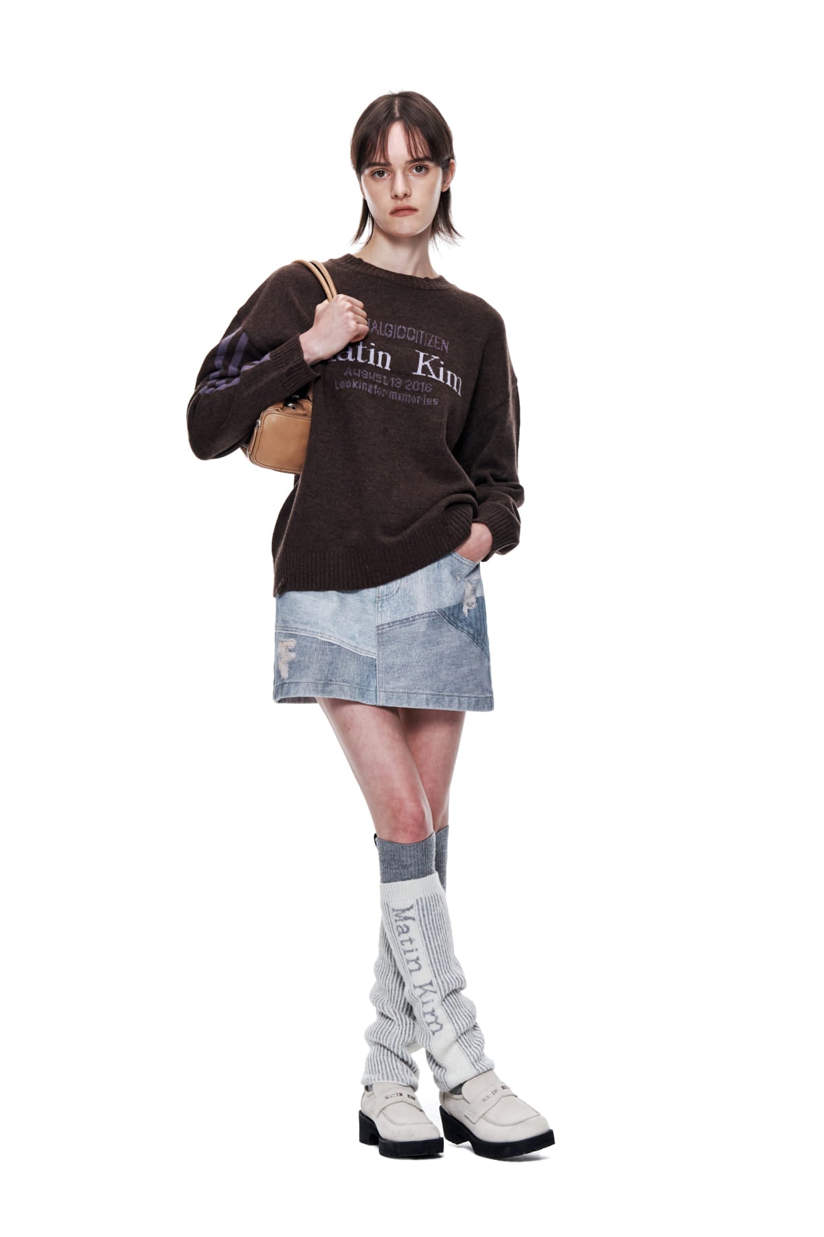 Matin Kim - Matin Sleeve Line Knit Pullover (Brown) product image 9 | TRAB K-Fashion Australia