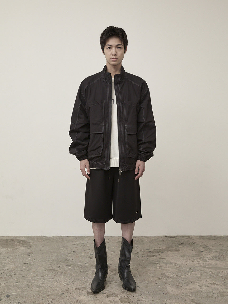 Matin Kim - Back Pocket Glitter Bermuda Sweatpants (Black) product image 5 | TRAB K-Fashion Australia