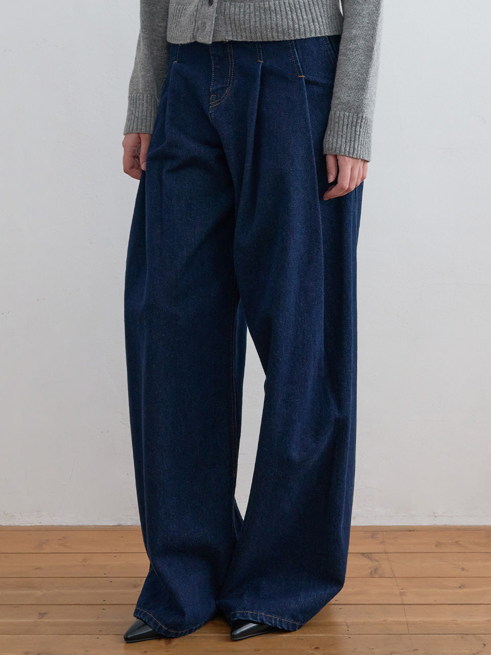 Kijun - Curved Seam Wide Jeans Indigo product image 1 | TRAB K-Fashion Australia