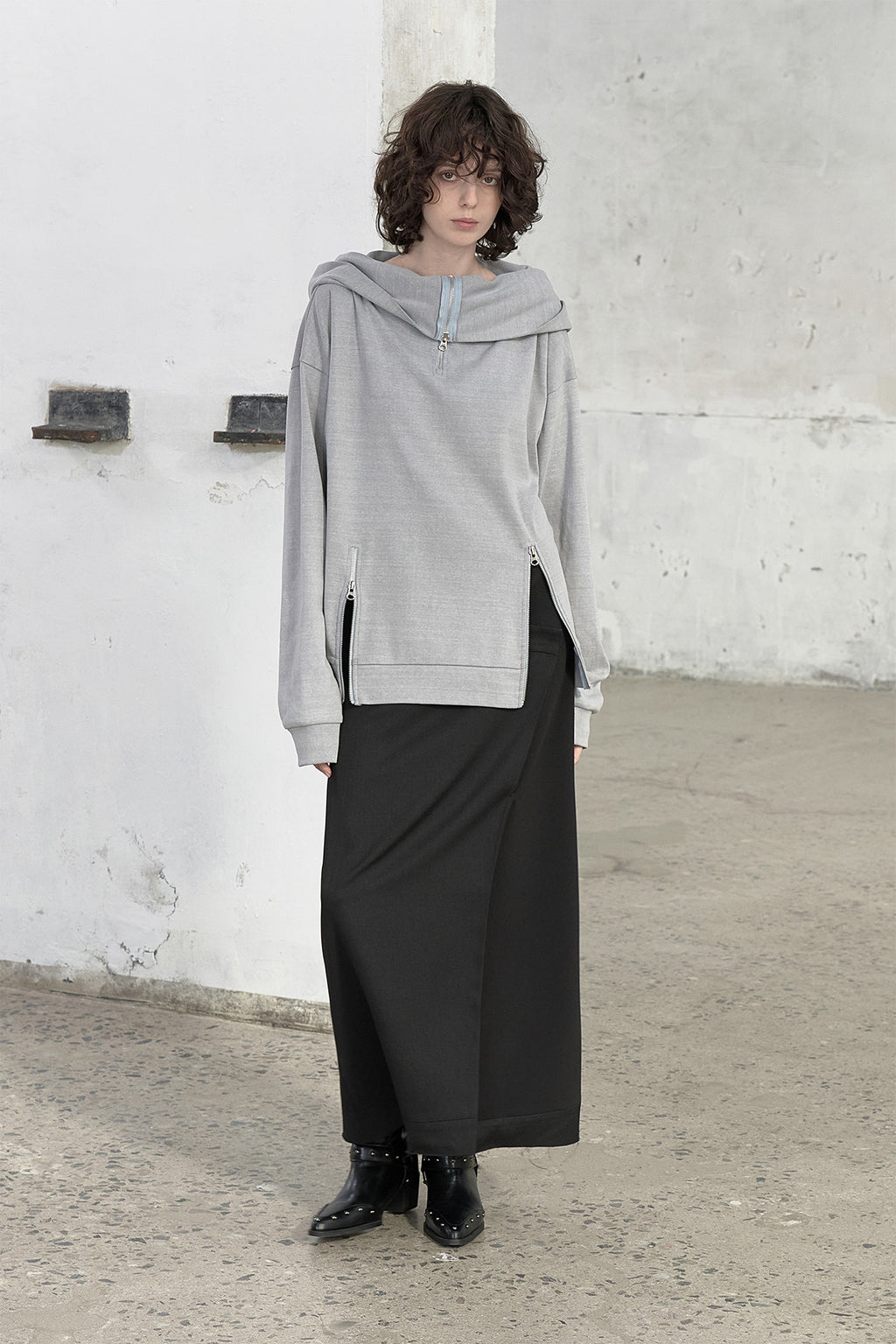 Deinet - Big Hooded Sweat Pullover (Grey) product image 5 | TRAB K-Fashion Australia