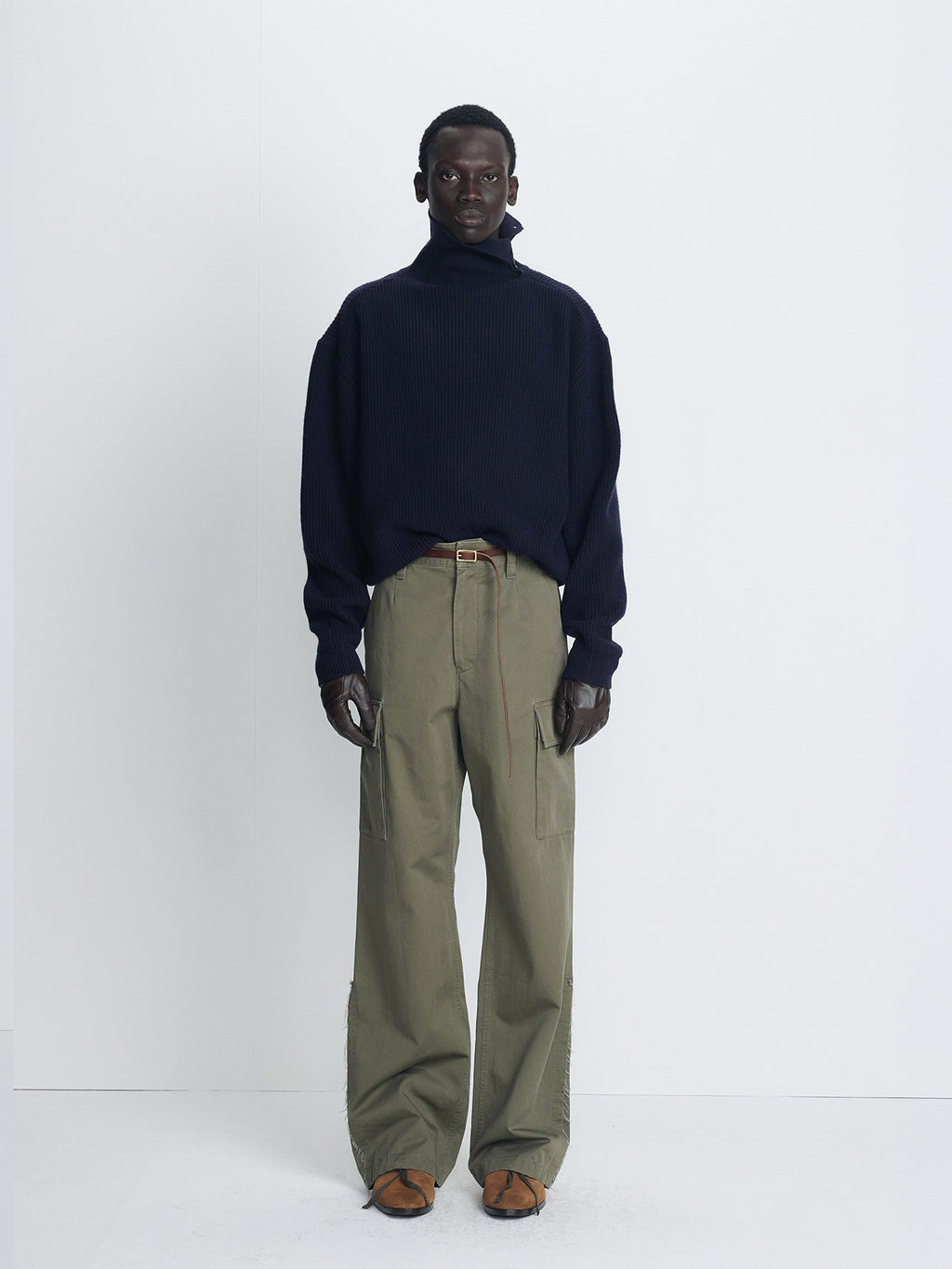 Tonywack - Ribbed Wool Side-Button Turtleneck (Midnight) product image 3 | TRAB K-Fashion Australia