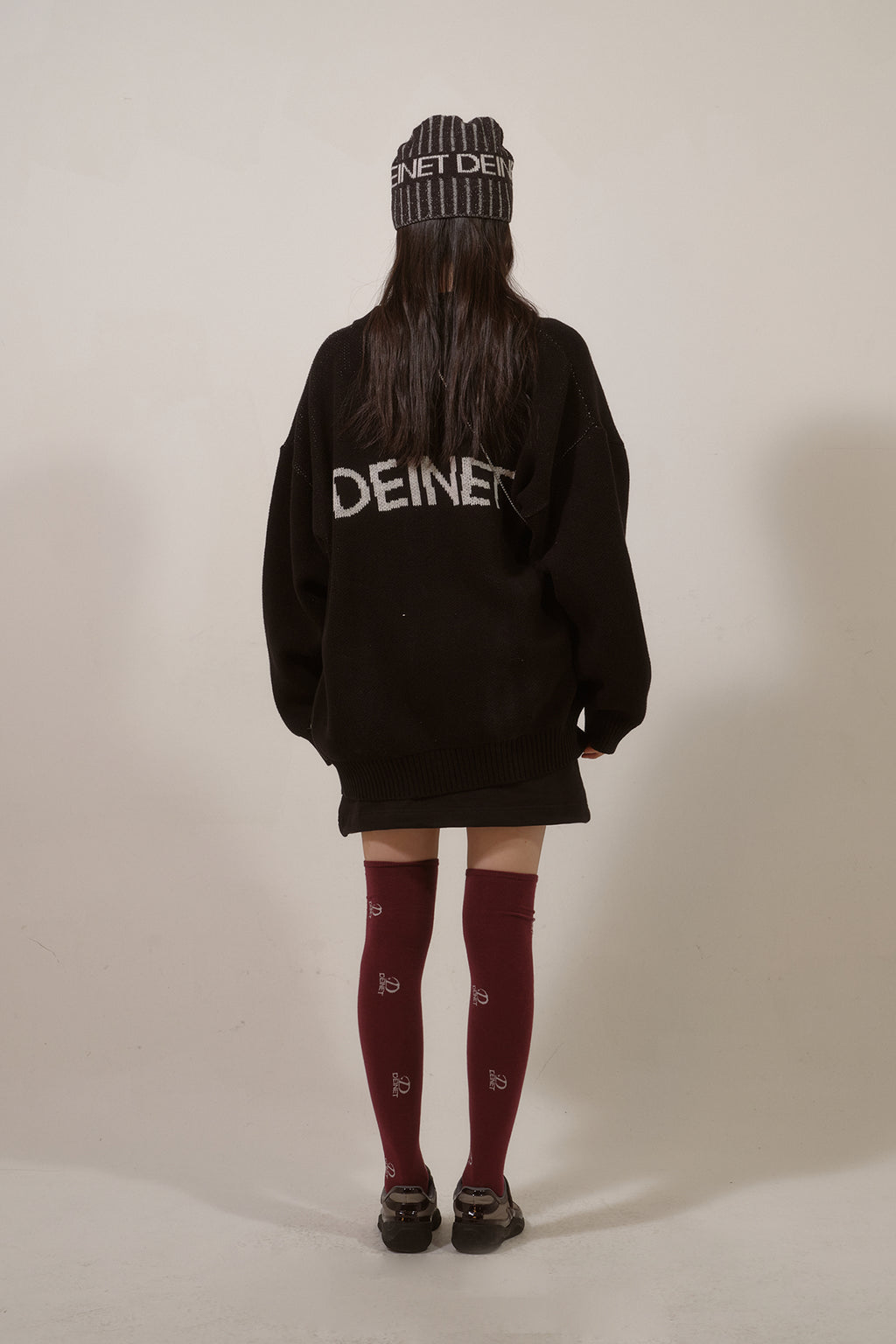 Deinet - D Jacquard Long Knit Zip-Up (Black) product image 3 | TRAB K-Fashion Australia