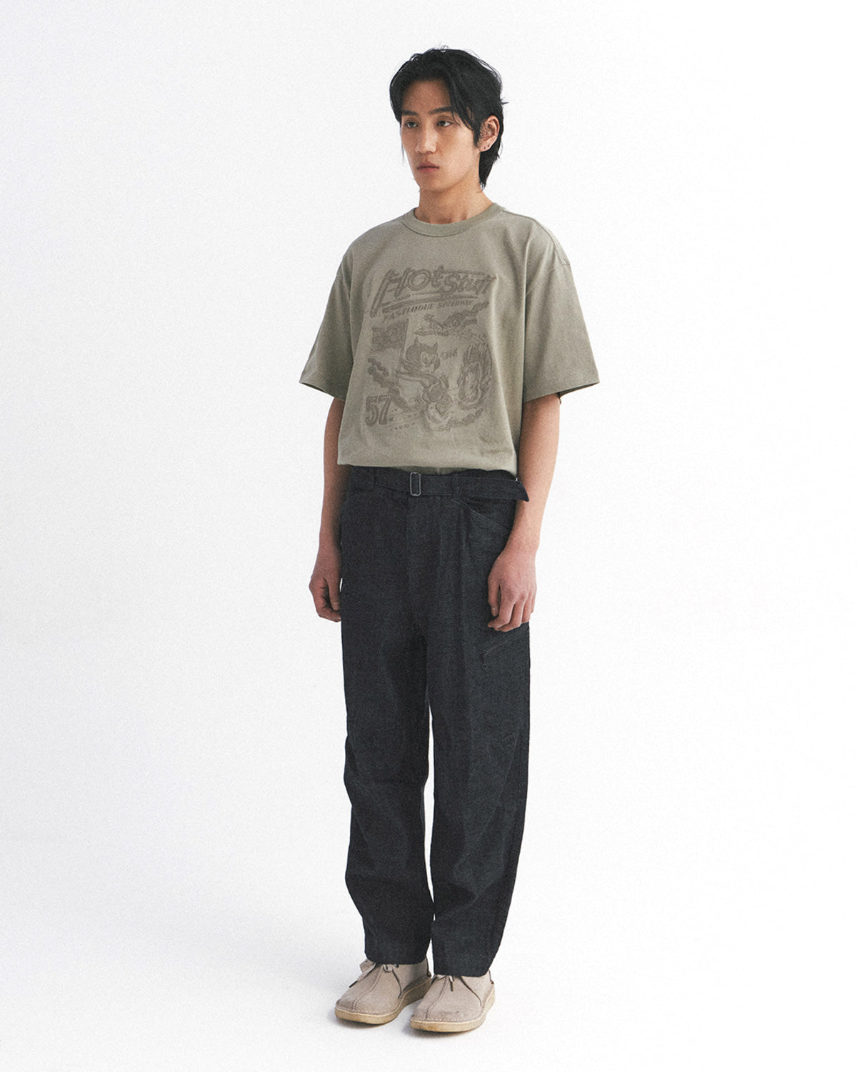 Eastlogue - Embroidery Comic T-shirts (Sand) product image 4 | TRAB K-Fashion Australia