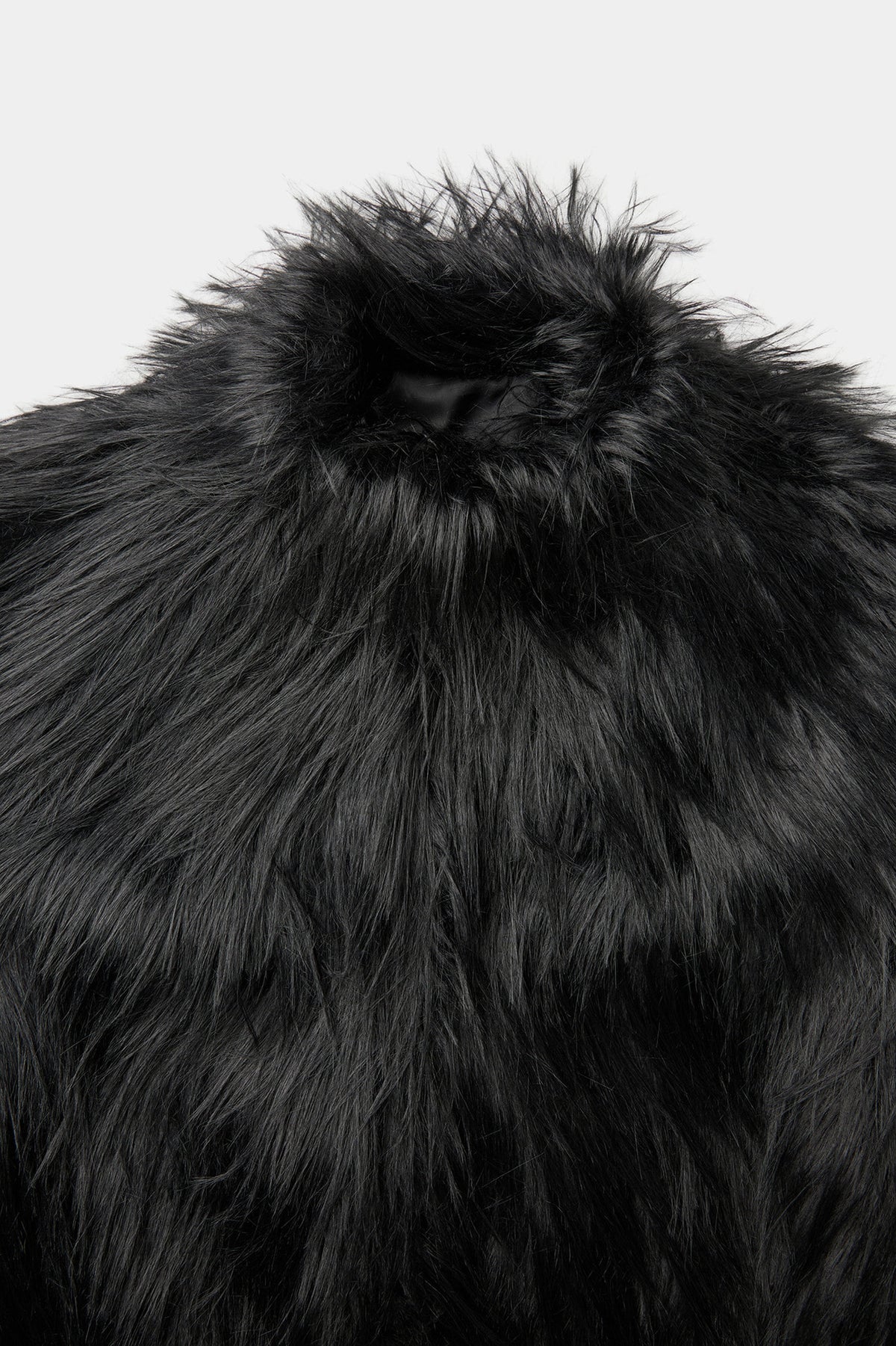 Coor - Long Hair Faux Fur Coat (Black) product image 5 | TRAB K-Fashion Australia