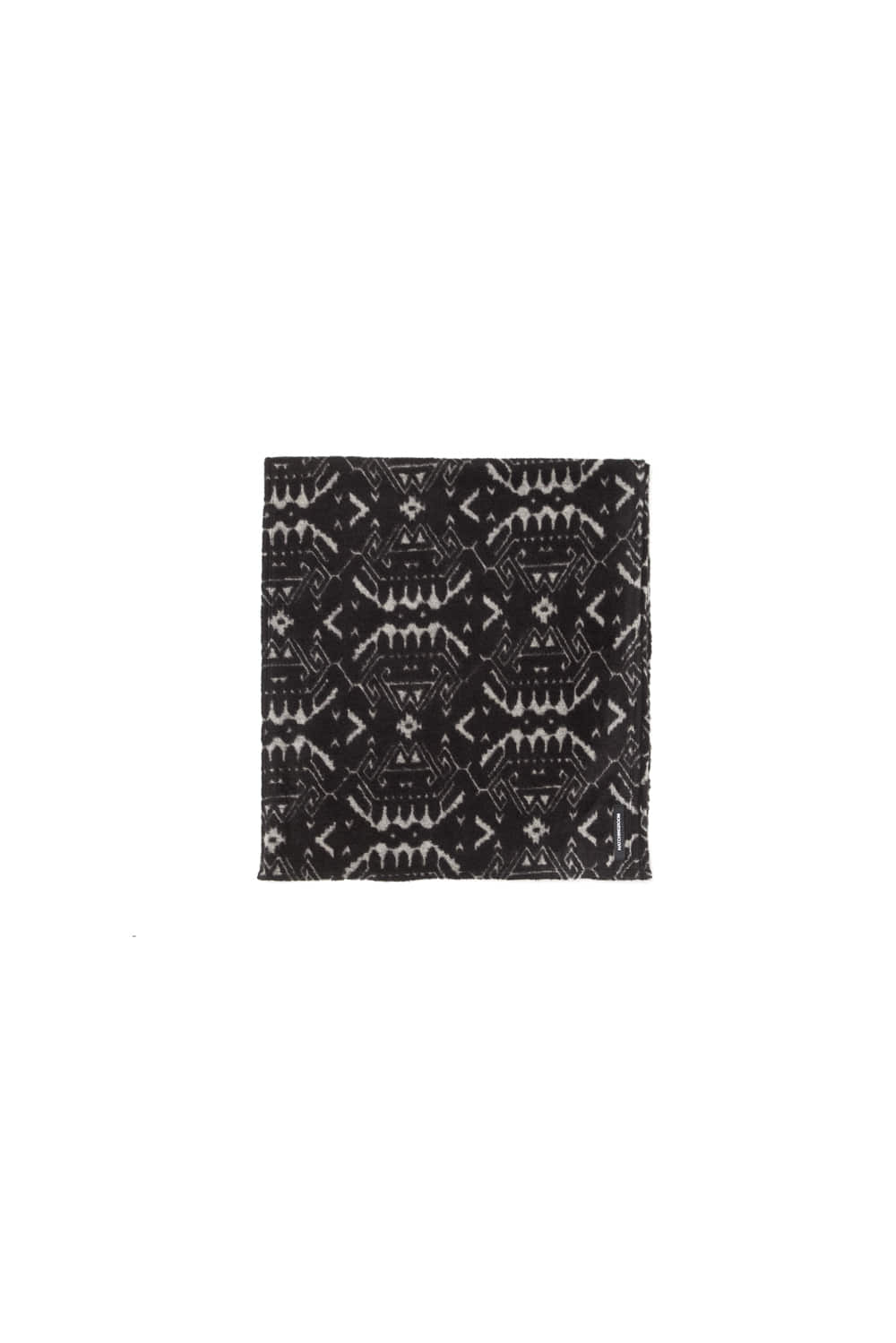 Hatchingroom - Fleece Jacquard Muffler (Black) product image 3 | TRAB K-Fashion Australia