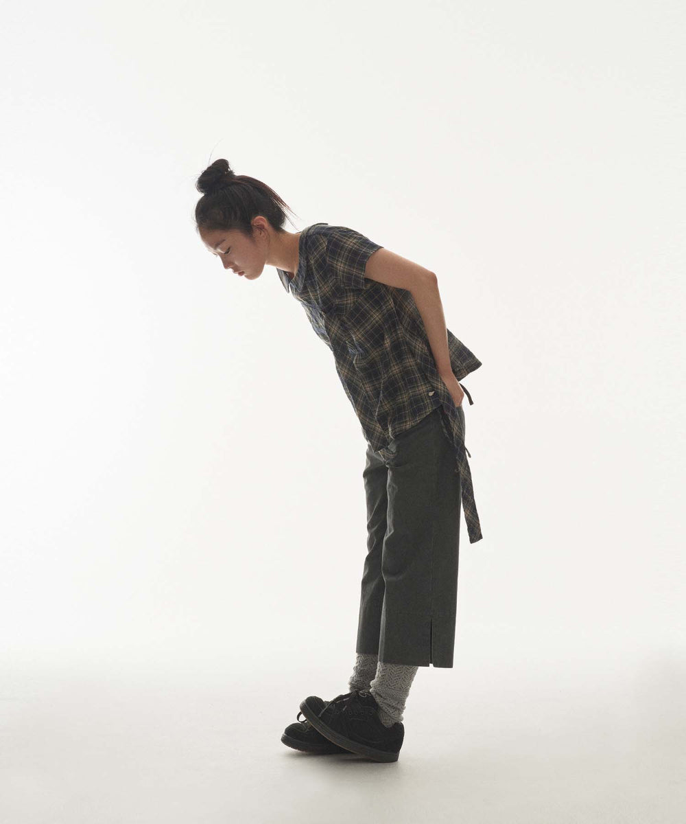 Coyseio - Double Capri Pants (Black) product image 2 | TRAB K-Fashion Australia