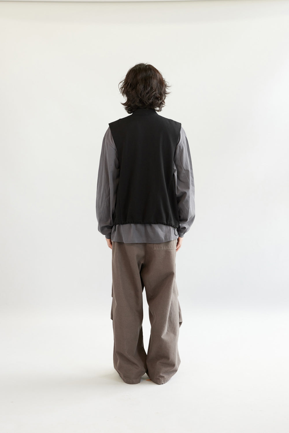 Hatchingroom - Reversible Jersey Vest (Black) product image 11 | TRAB K-Fashion Australia