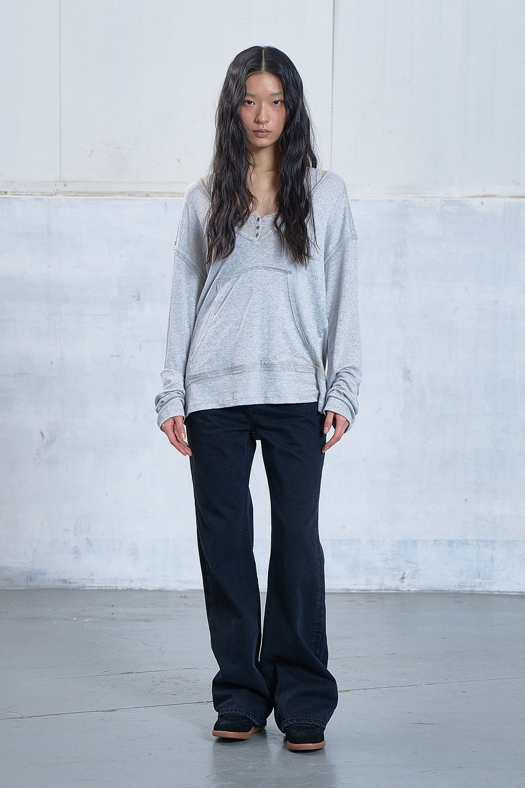 Deinet - Raw V Long Sleeve (Melange Grey) product image 1 | TRAB K-Fashion Australia