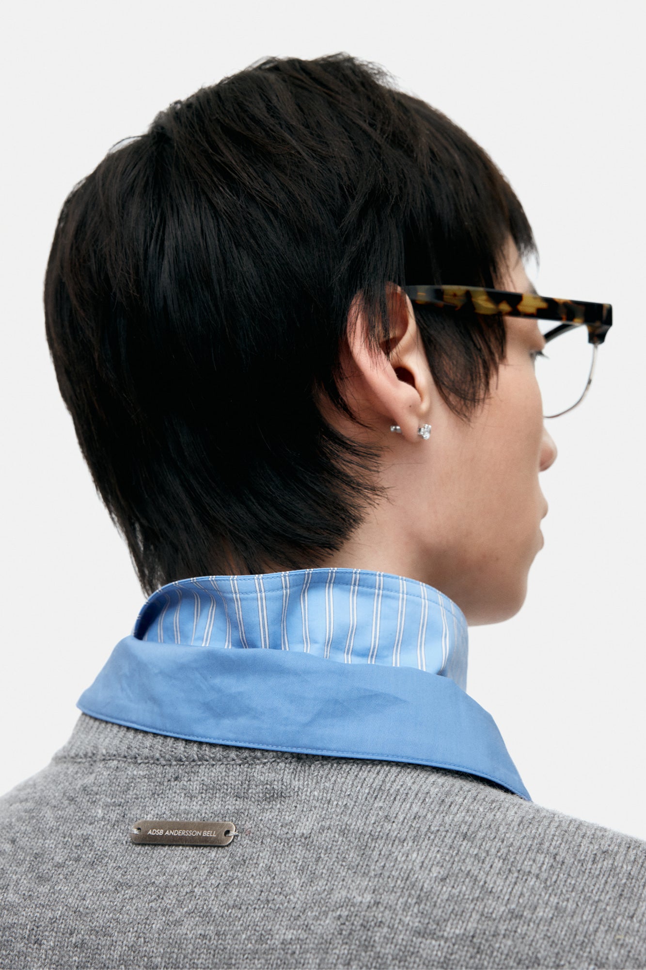 Andersson Bell - Unisex Cashmere Rose Crew-Neck Sweater (Grey) product image 5 | TRAB K-Fashion Australia