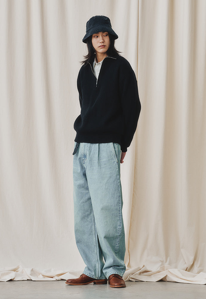 Art if acts - Half Zipup Turtle Neck Knit (Black) product image 2 | TRAB K-Fashion Australia