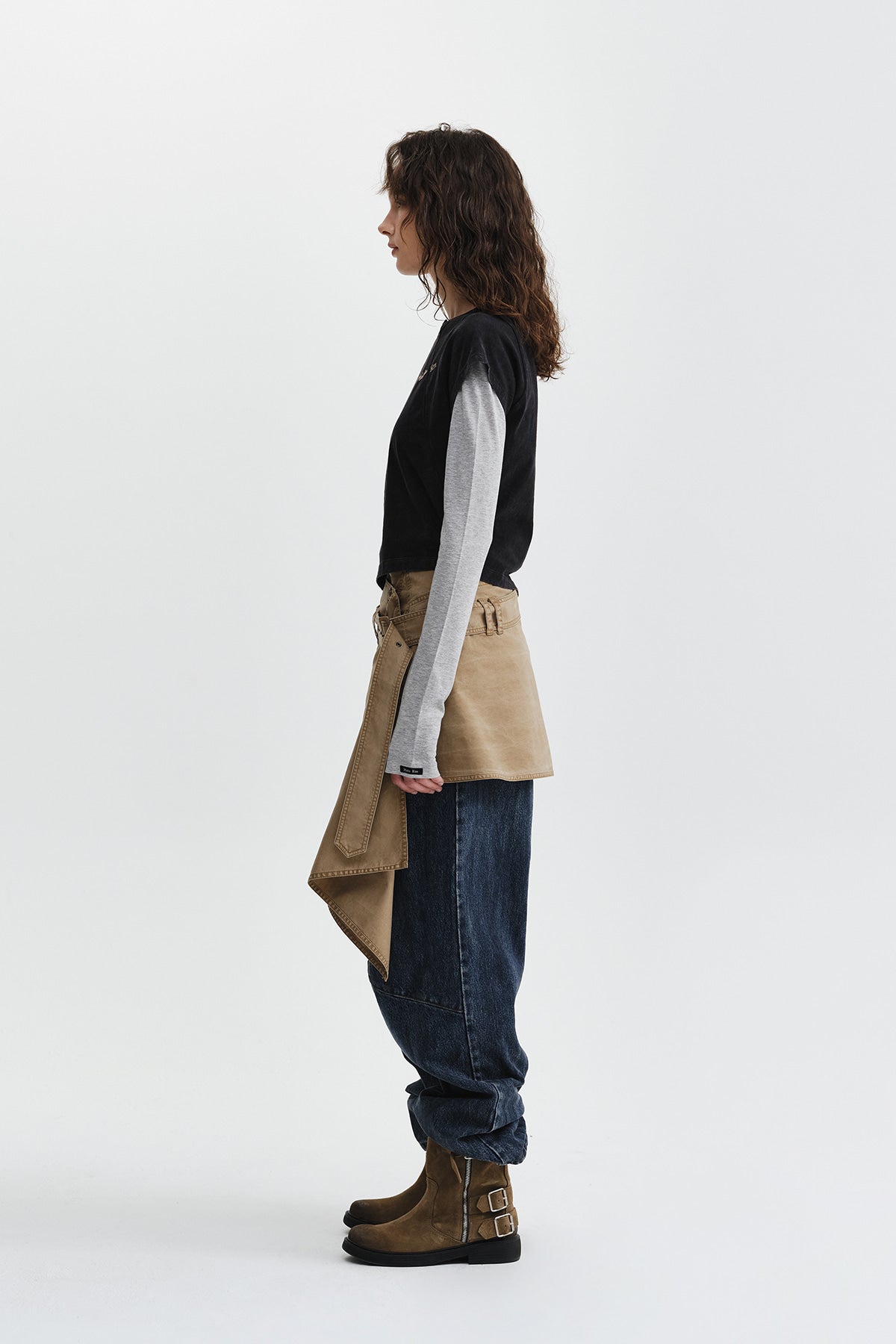 Matin Kim - Curved Cut Slim Top (Black) product image 8 | TRAB K-Fashion Australia