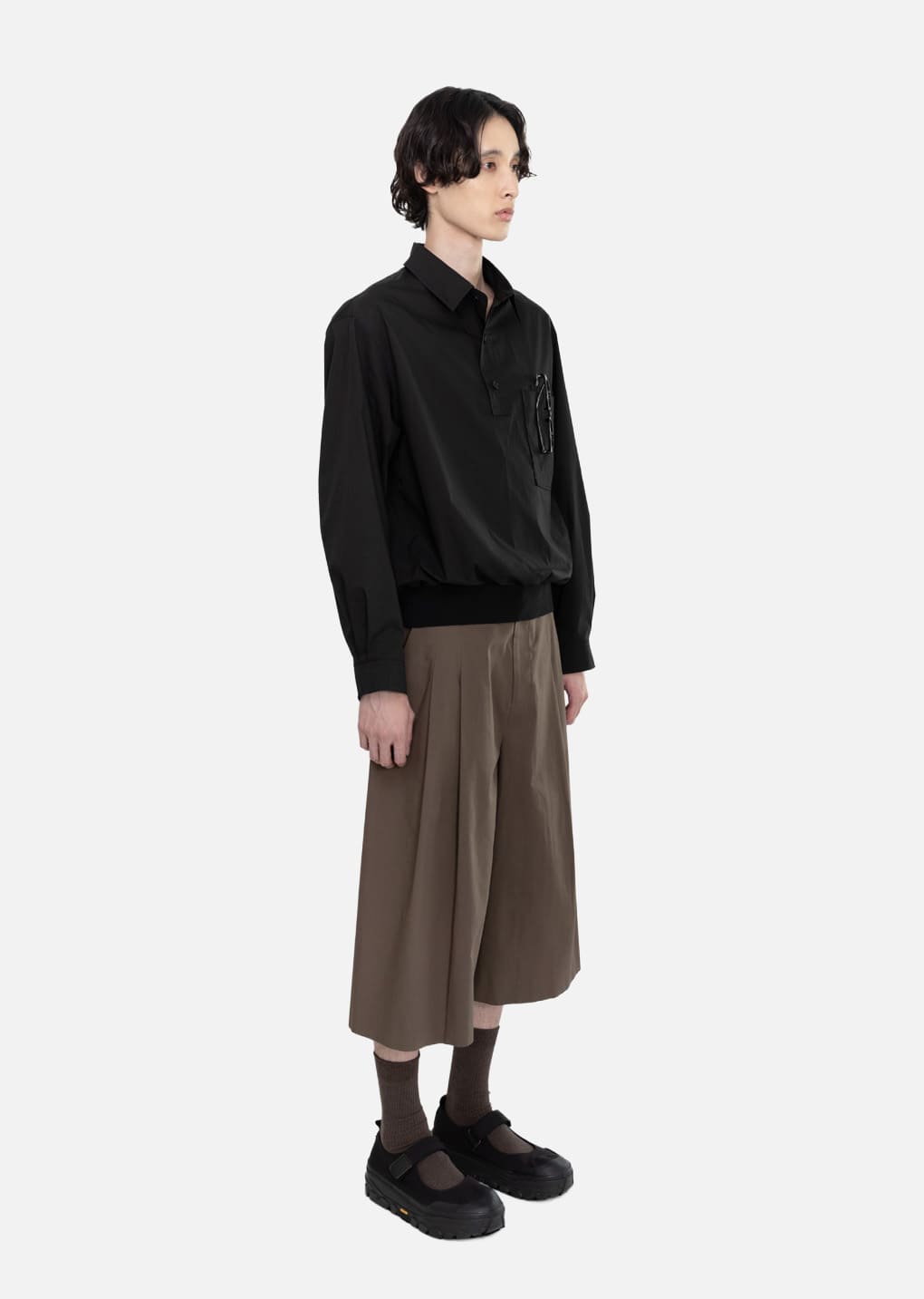 Amomento - Pocket Pullover (Black) product image 3 | TRAB K-Fashion Australia