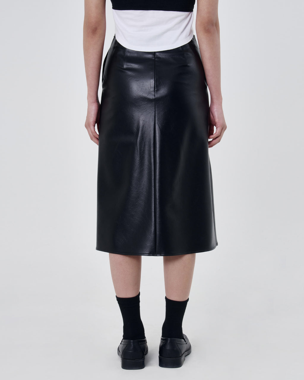 Brownyard - Crack Leather Midi Skirt (Black) product image 2 | TRAB K-Fashion Australia