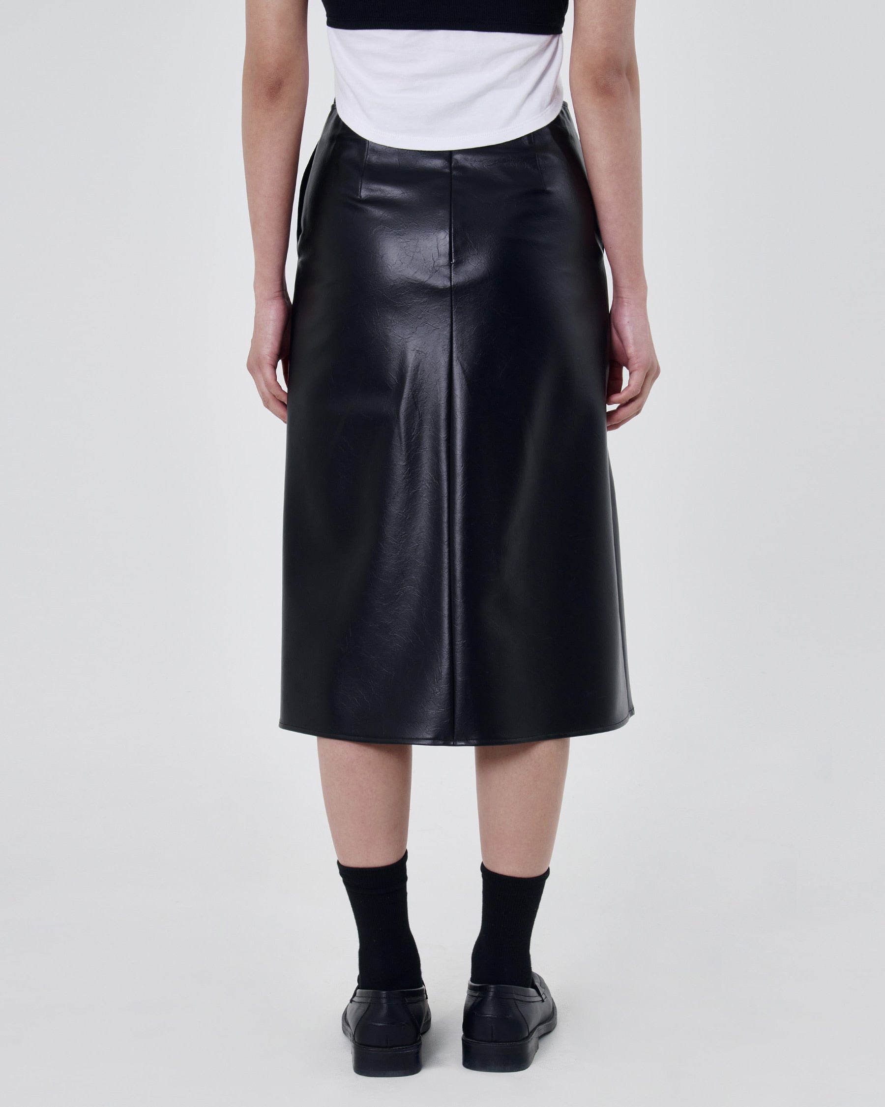 Brownyard - Crack Leather Midi Skirt (Black) product image 2 | TRAB K-Fashion Australia