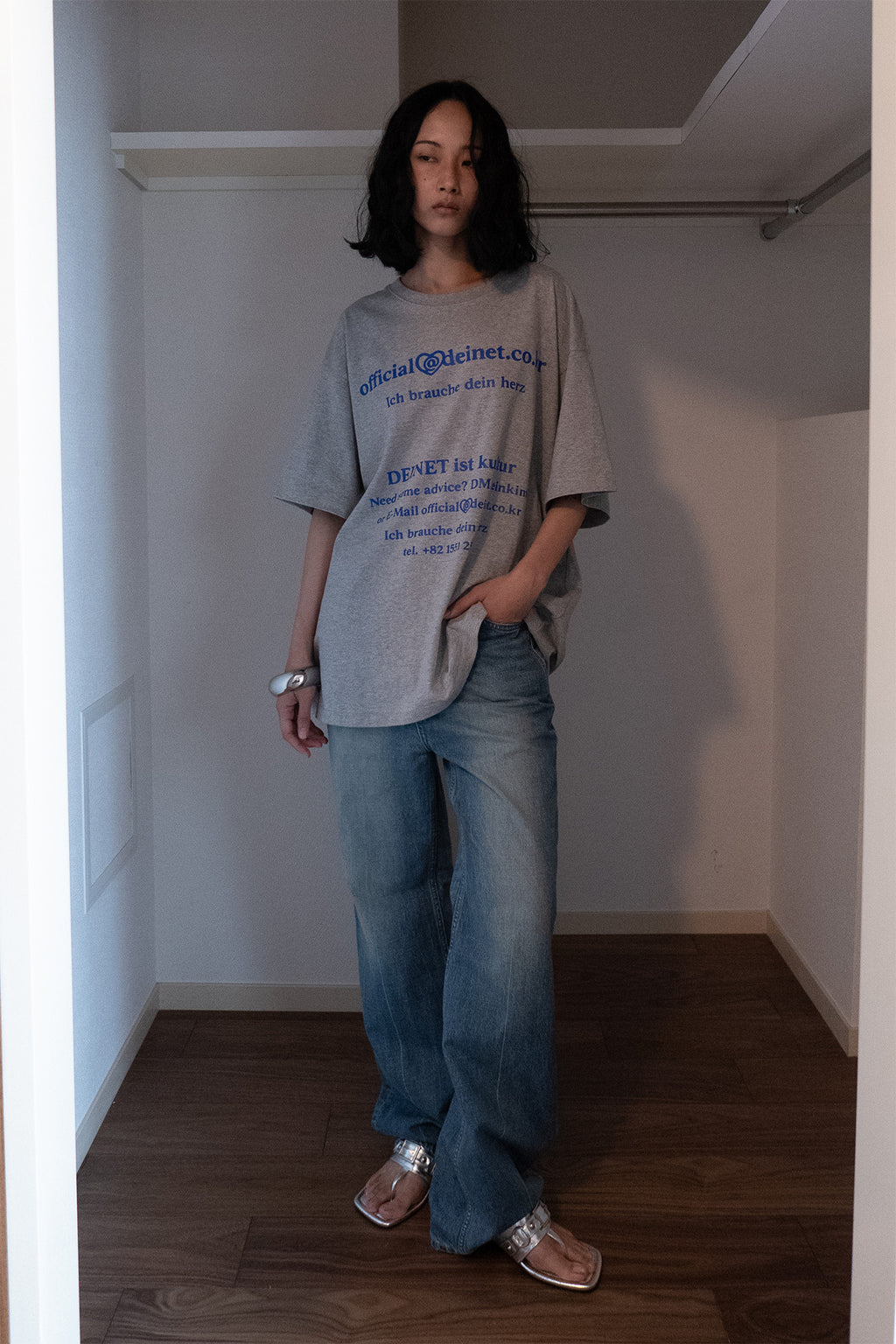 Deinet - Lettering Graphic Oversized T-Shirt (Melange Grey) product image 4 | TRAB K-Fashion Australia