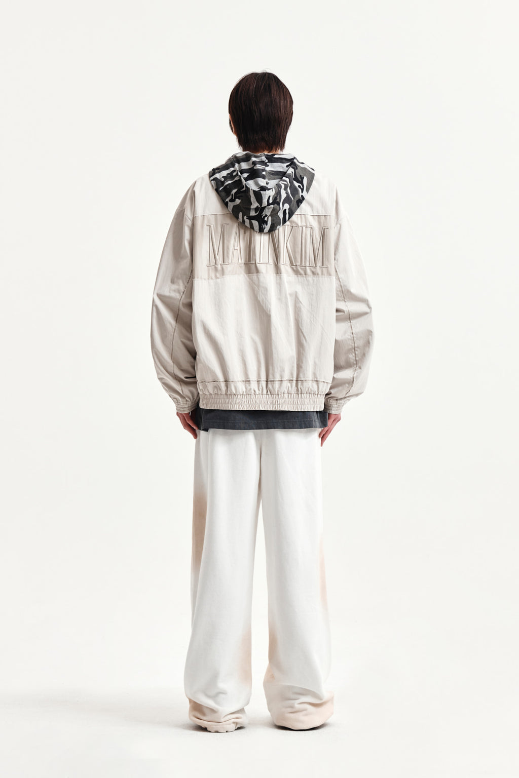 Matin Kim - Vintage Washed Logo Sweatpants (Ivory) product image 12 | TRAB K-Fashion Australia