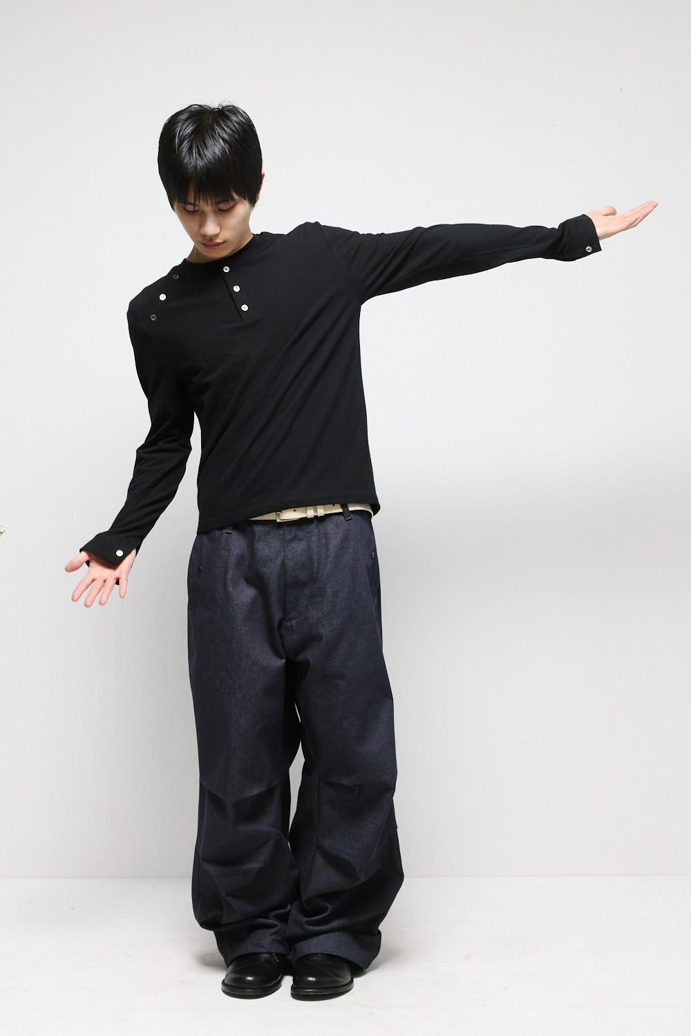 Hatchingroom - Triple Henley Neck Tee (Black) product image 6 | TRAB K-Fashion Australia