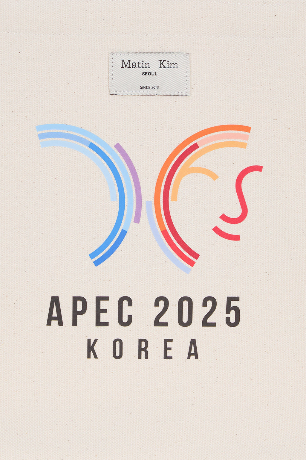 Matin Kim - Apec Hangeul Logo Ecobag (Ivory) product image 4 | TRAB K-Fashion Australia