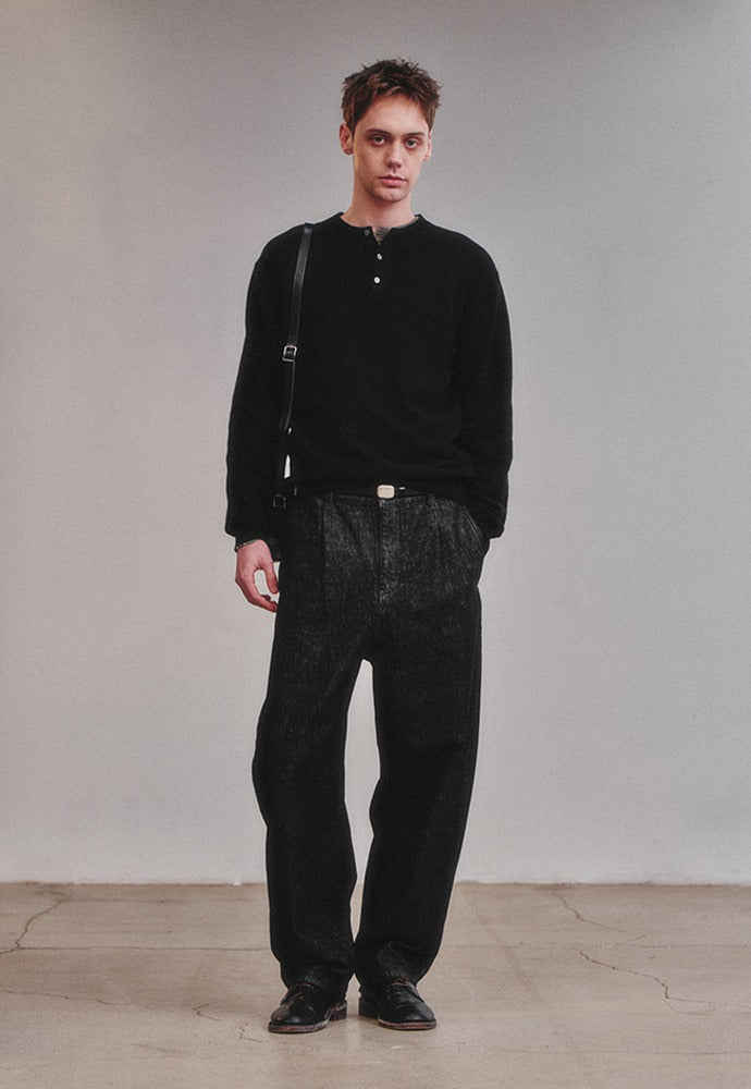 Art if acts - Henley Sweater (Black) product image 1 | TRAB K-Fashion Australia
