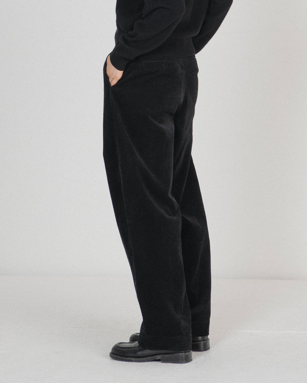 Brownyard - Washed Corduroy Field Pants (Black) product image 2 | TRAB K-Fashion Australia