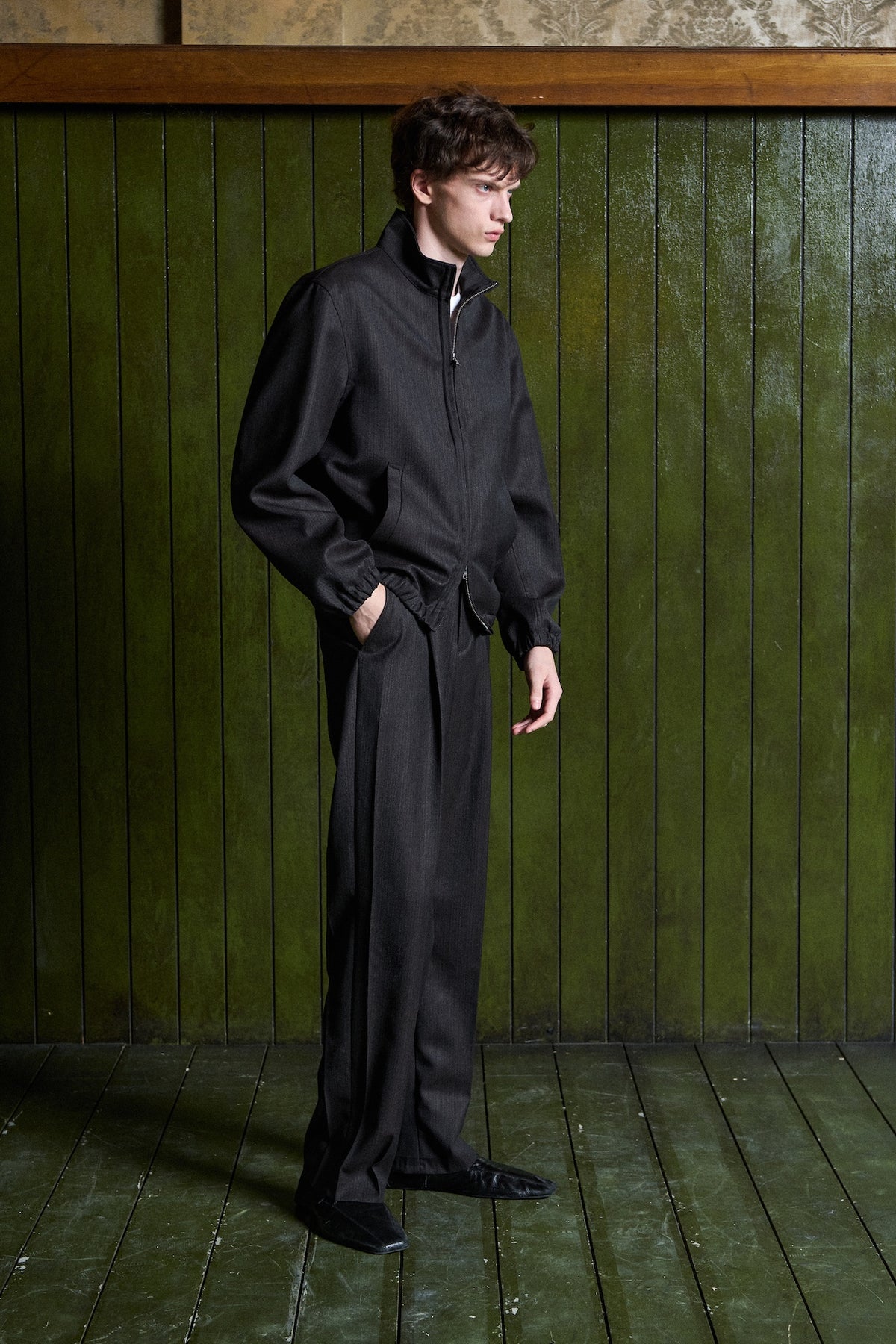 STU - Crease Belt Slacks (Charcoal (1st Reorder )) product image 9 | TRAB K-Fashion Australia