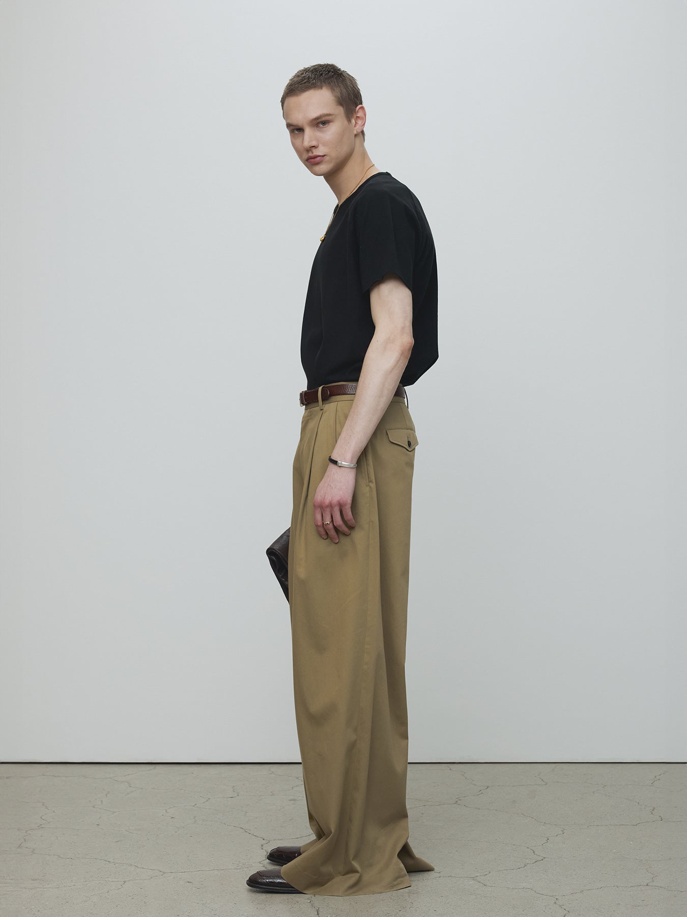 Tonywack - Raw Edge Washed T-Shirt (Black) product image 2 | TRAB K-Fashion Australia