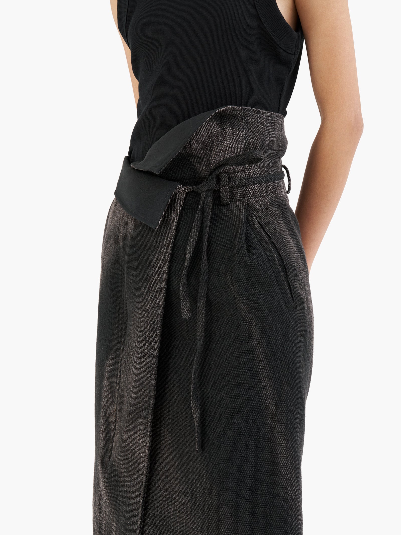 Jiyong Kim - Sun-Bleached Folded Skirt (Black) product image 4 | TRAB K-Fashion Australia