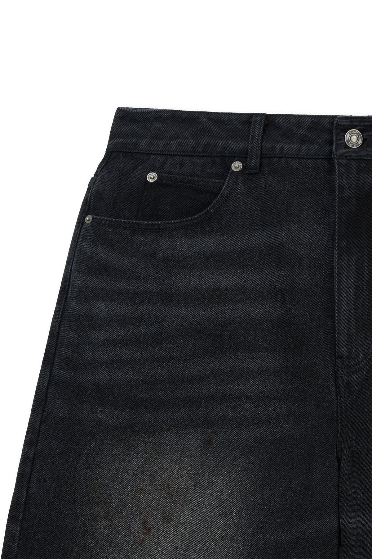 Matin Kim - Destroyed Bermuda Denim Pants (Black) product image 3 | TRAB K-Fashion Australia