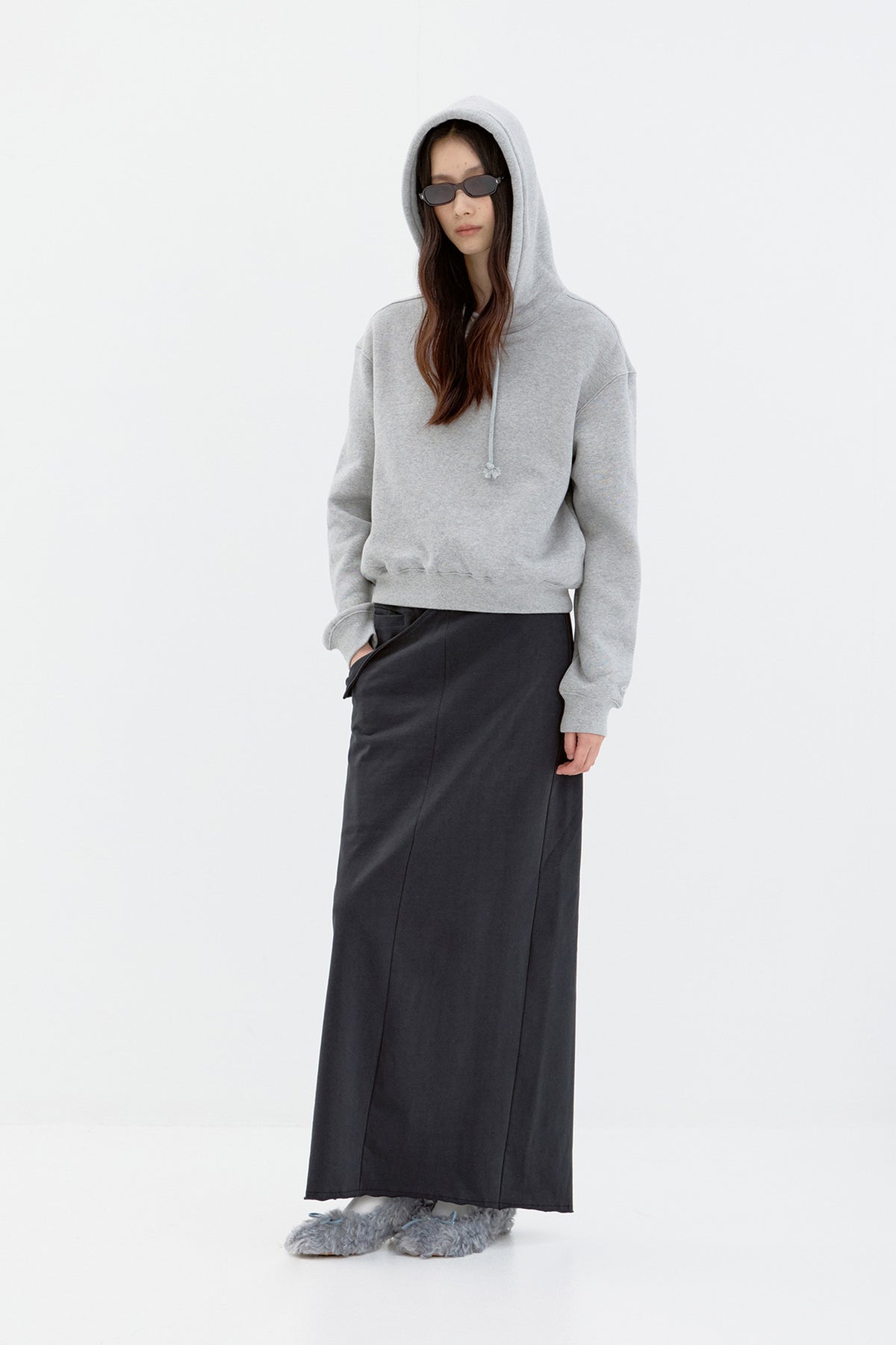 Coor - Soft Cropped Hoodie (Melange Gray) product image 2 | TRAB K-Fashion Australia