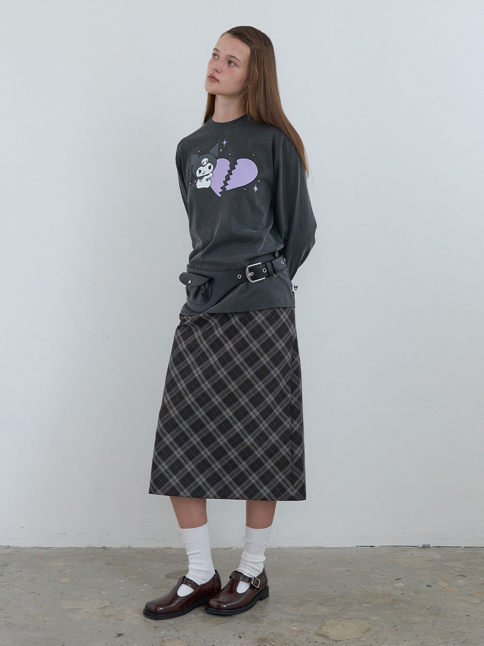 Kijun - Kuromi Heartbreak Long Sleeve Tee (Charcoal) product image 5 | TRAB K-Fashion Australia