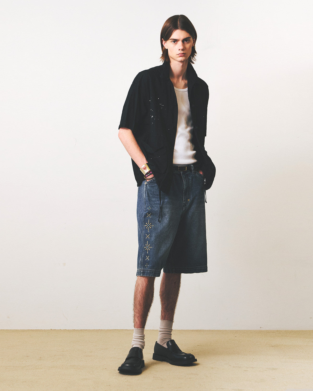 Eastlogue - Eastern Lotus Half Shirts (Painting Black Linen) product image 1 | TRAB K-Fashion Australia