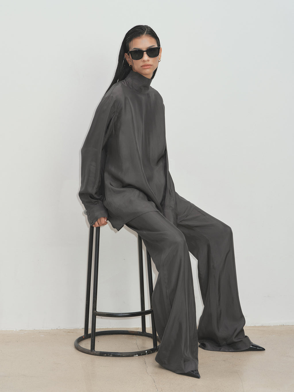 Tonywack - Liquid Oversized High Neck Top (Grey Khaki) product image 3 | TRAB K-Fashion Australia