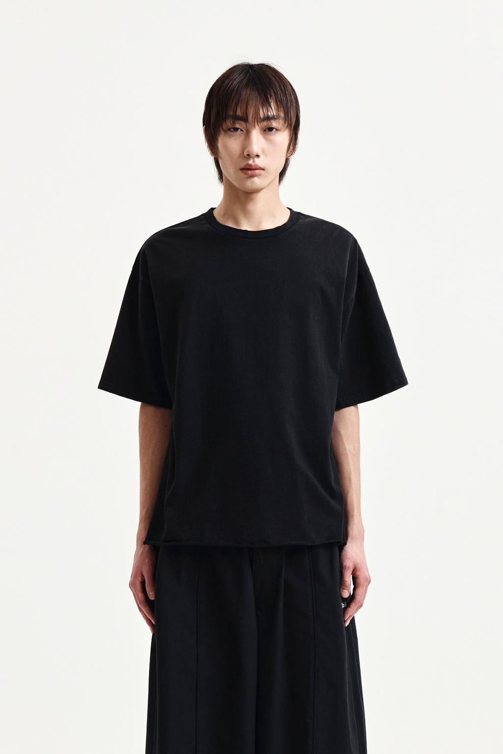 Matin Kim - Raw Cut Graffiti Logo Top (Black) product image 10 | TRAB K-Fashion Australia